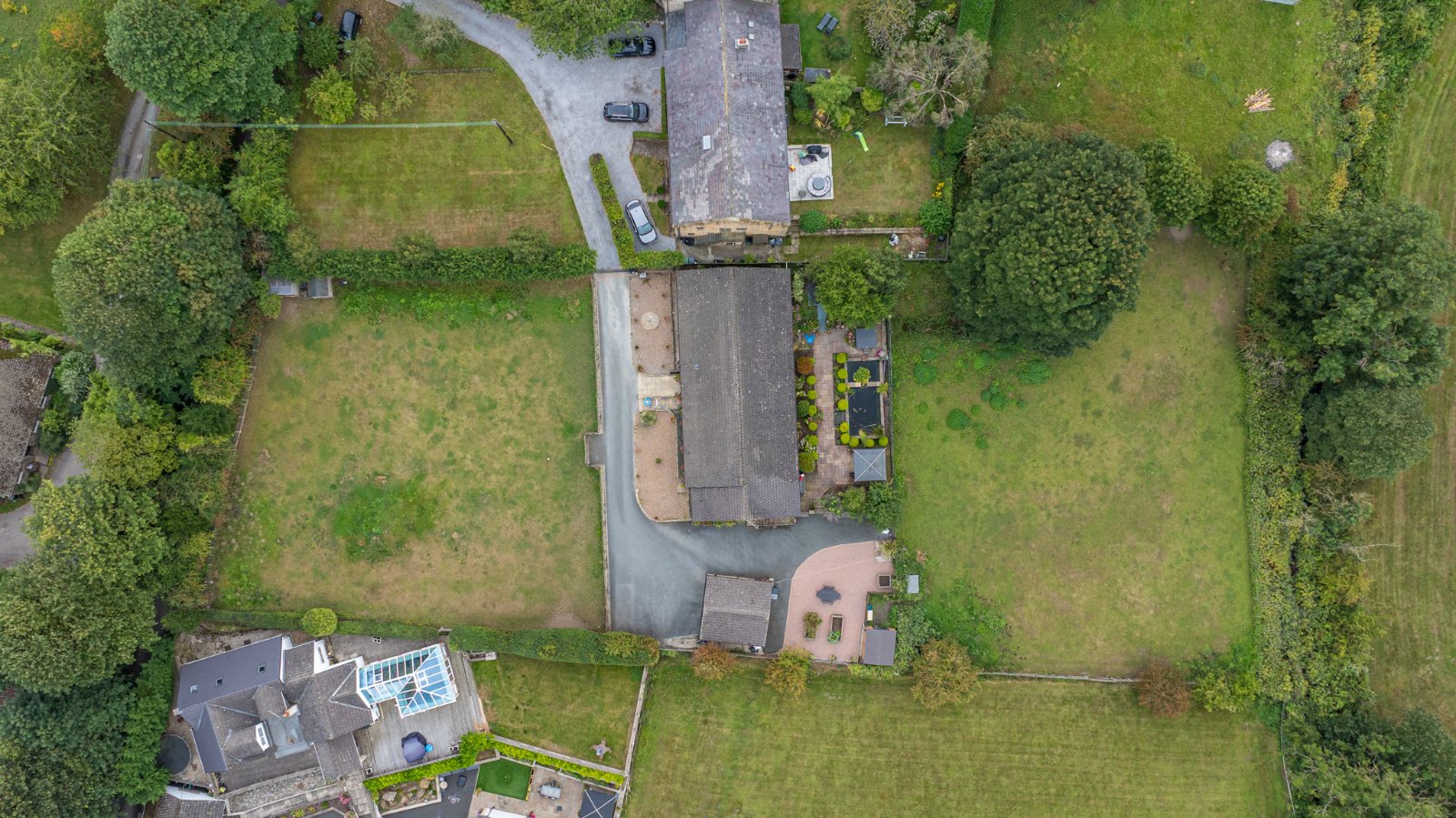 Dean Head, Scotland Lane, Horsforth, Leeds, LS18