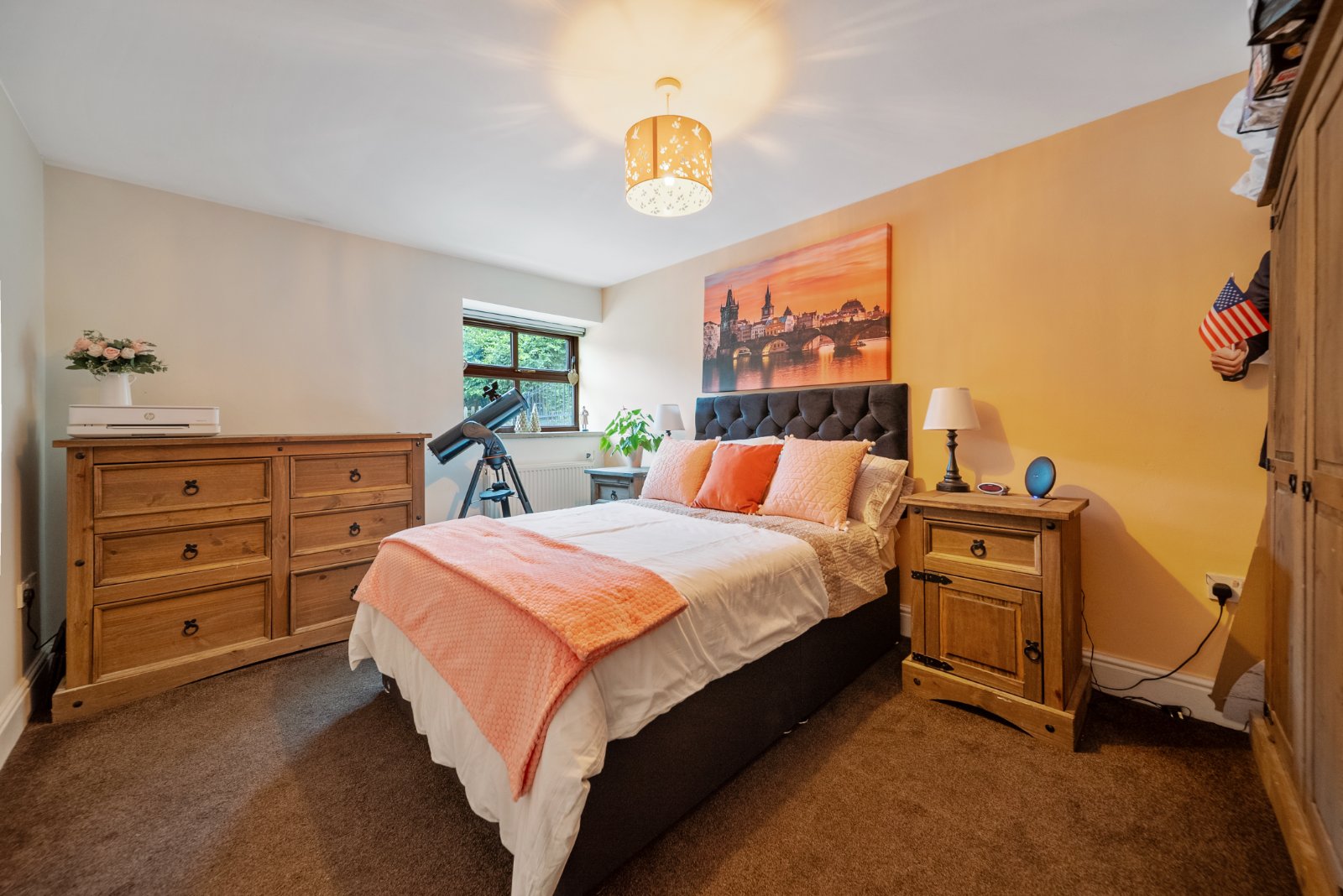 Dean Head, Scotland Lane, Horsforth, Leeds, LS18