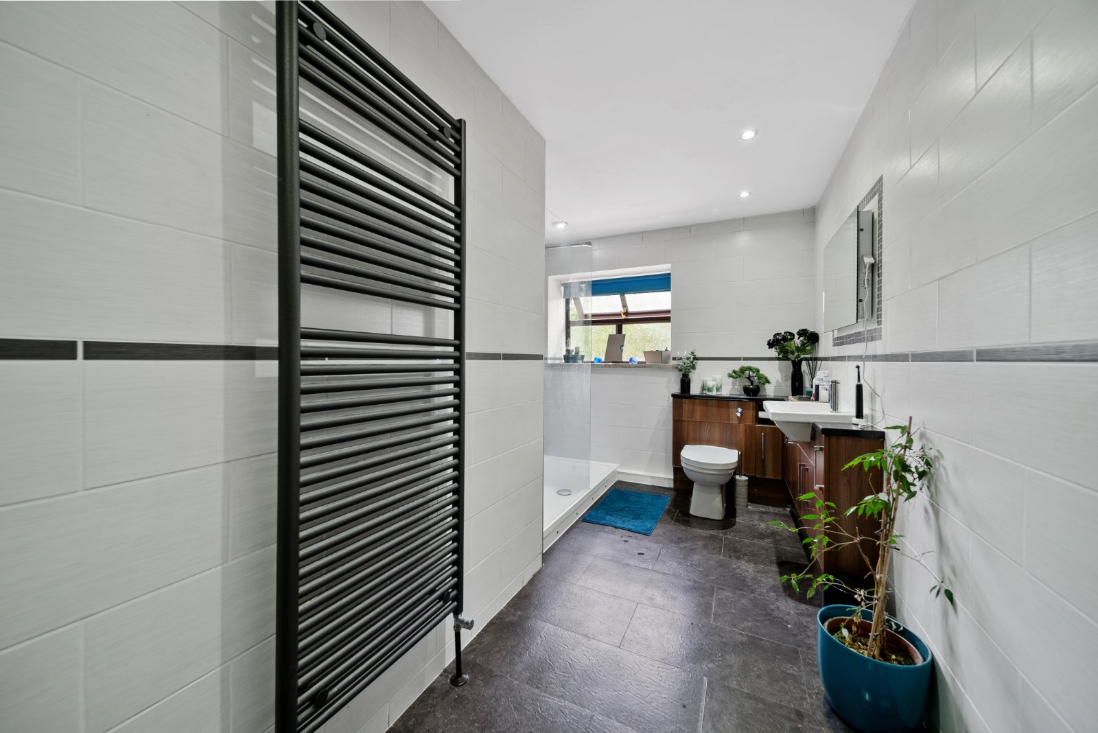 Dean Head, Scotland Lane, Horsforth, Leeds, LS18