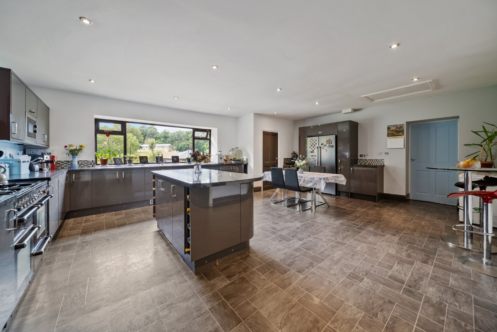 Dean Head, Scotland Lane, Horsforth, Leeds, LS18