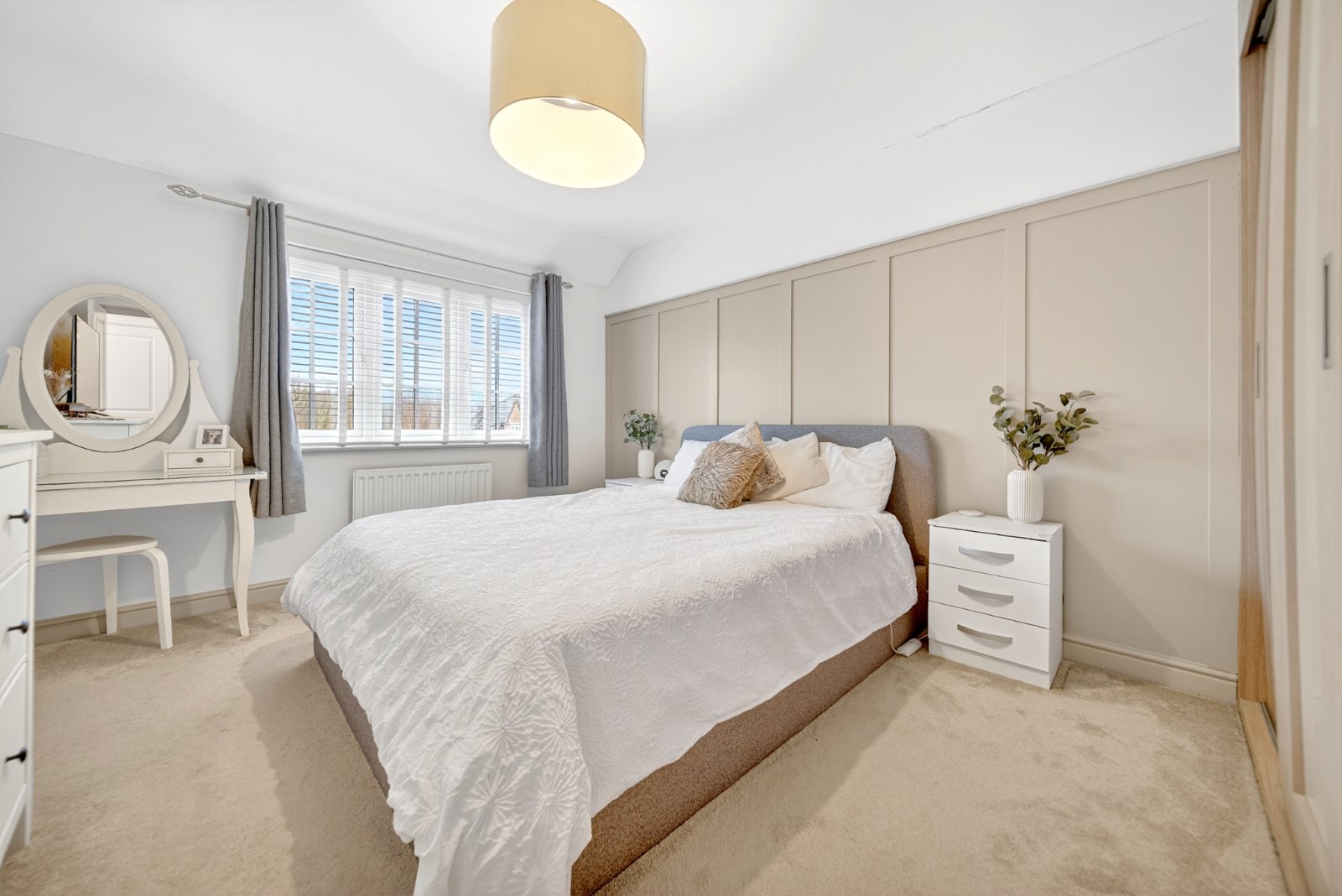 Brodrick Drive, Horsforth, Leeds, West Yorkshire, LS18