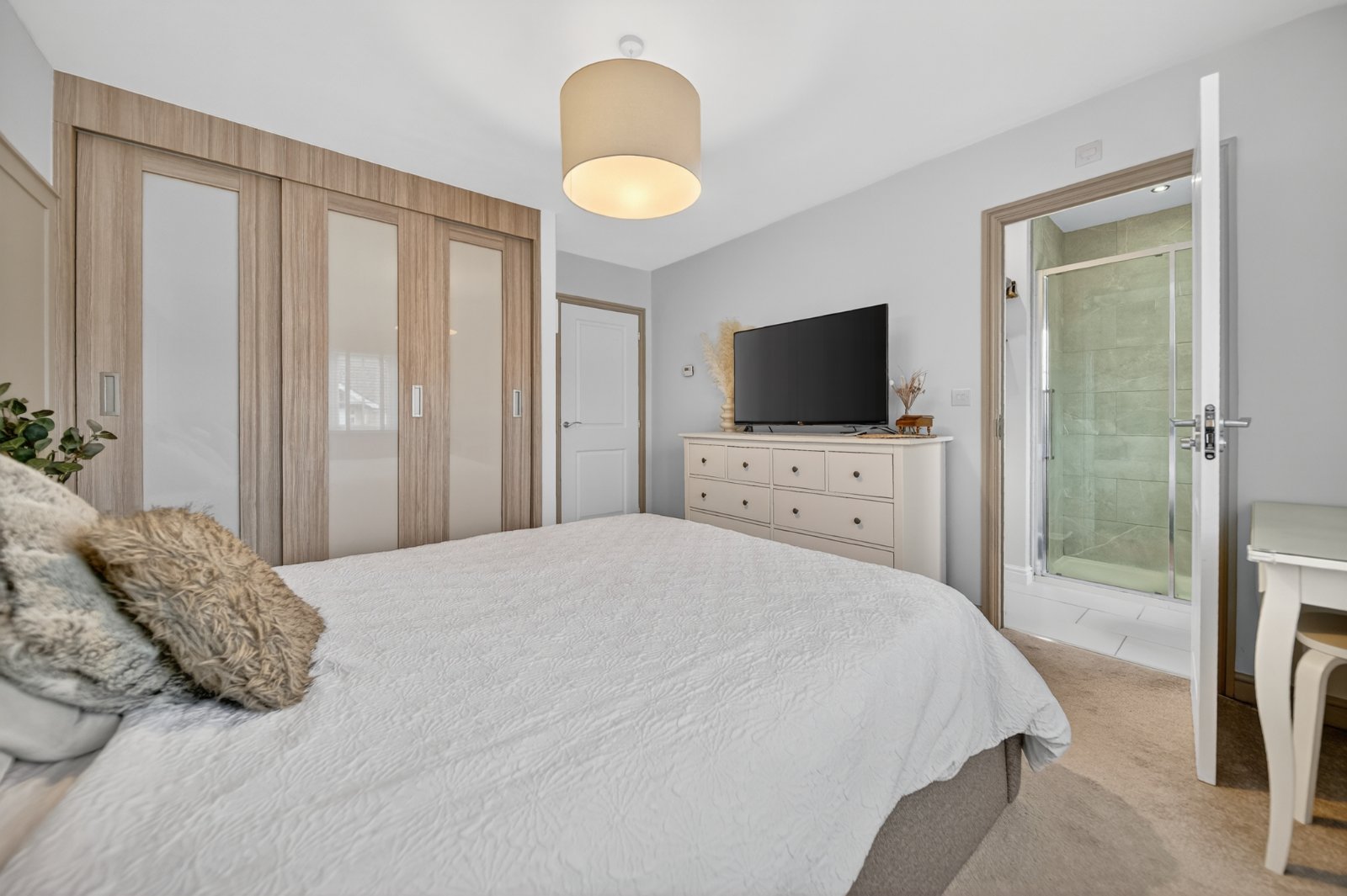 Brodrick Drive, Horsforth, Leeds, West Yorkshire, LS18