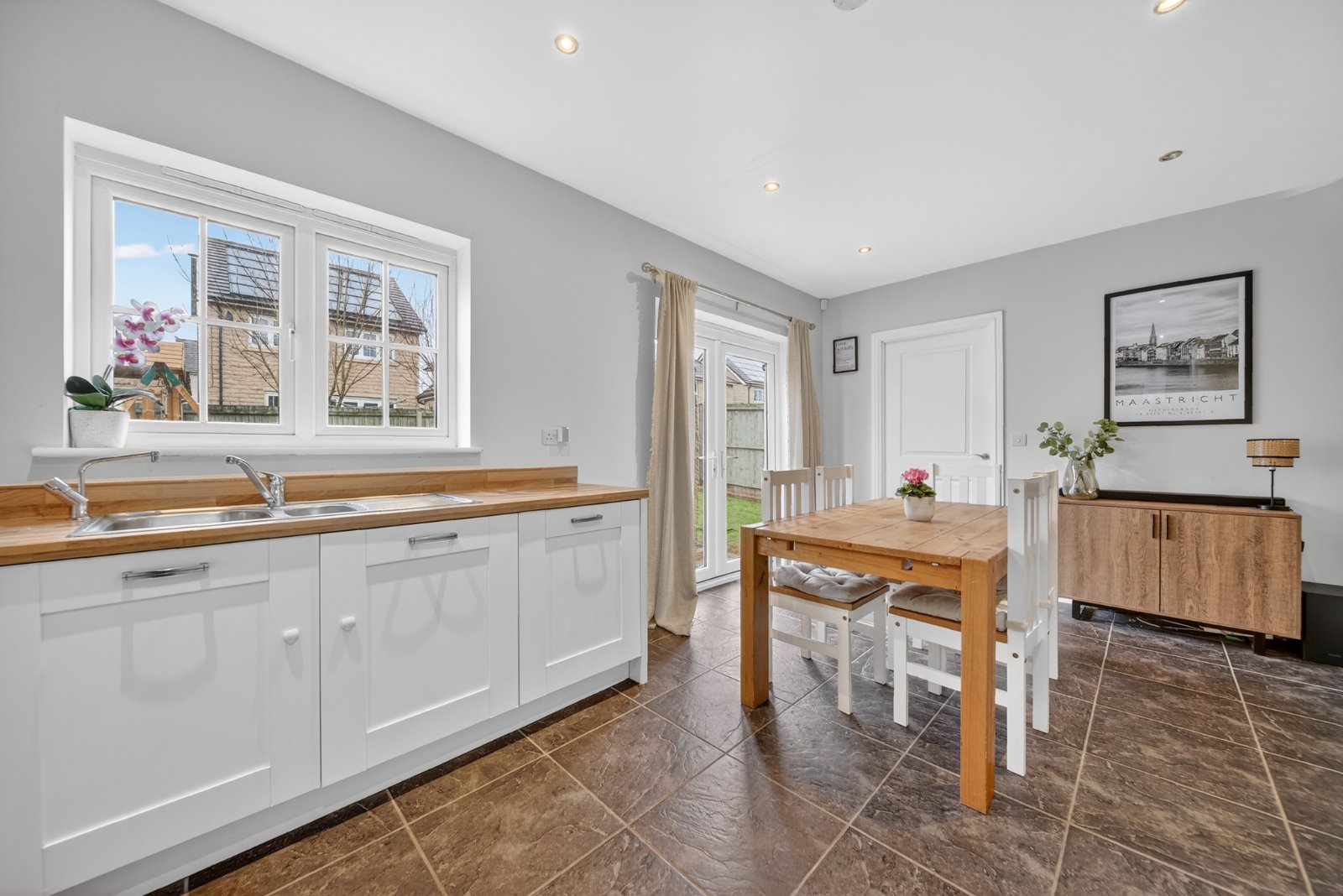 Brodrick Drive, Horsforth, Leeds, West Yorkshire, LS18