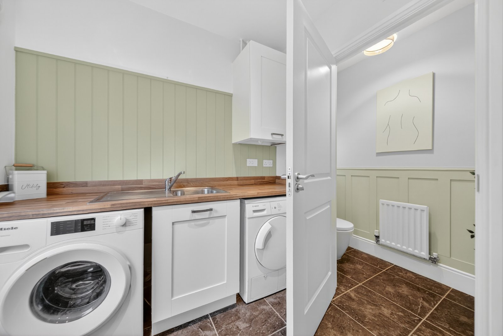 Brodrick Drive, Horsforth, Leeds, West Yorkshire, LS18