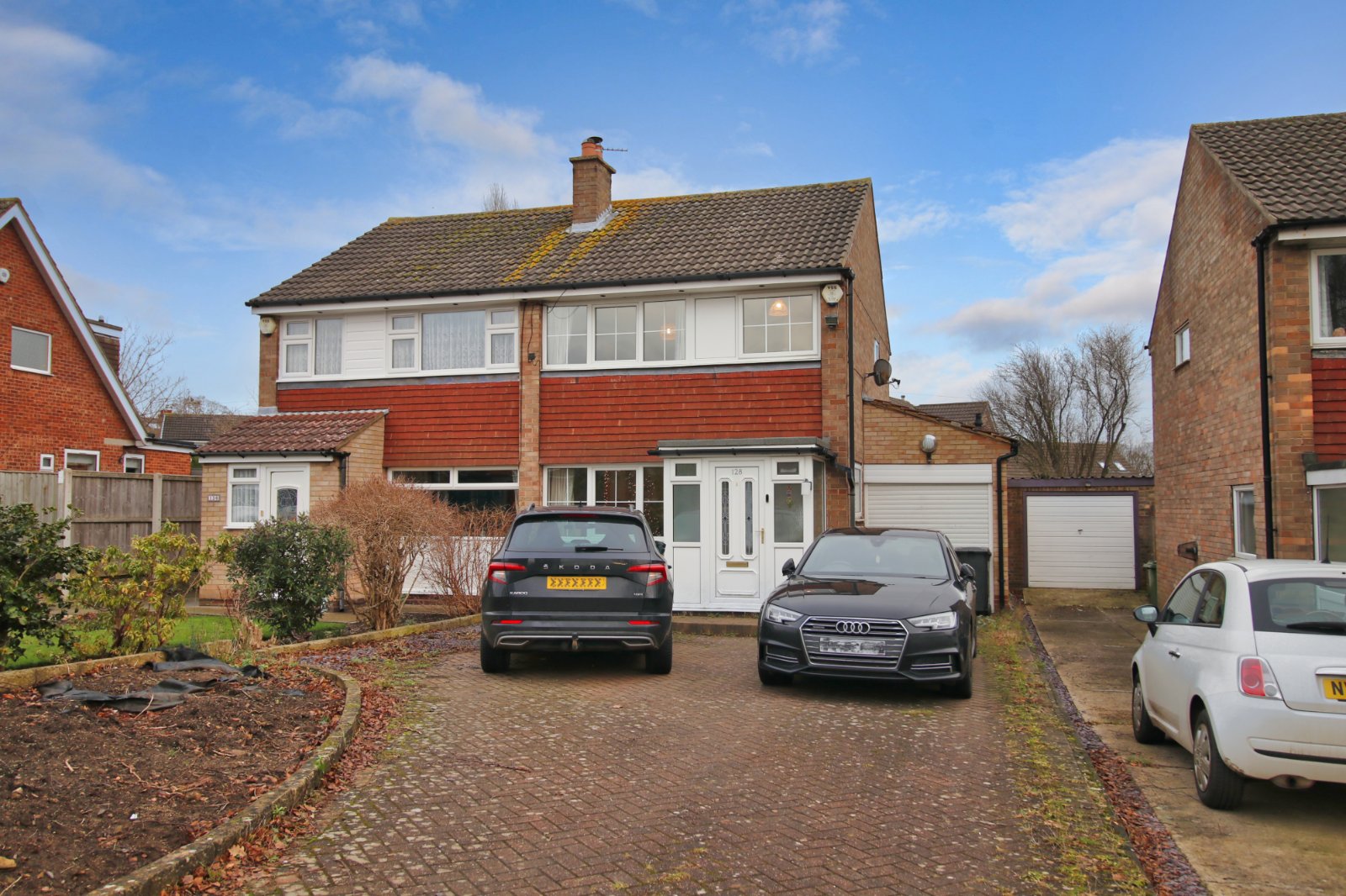 Newlaithes Road, Horsforth, Leeds, West Yorkshire, LS18 - Hardisty