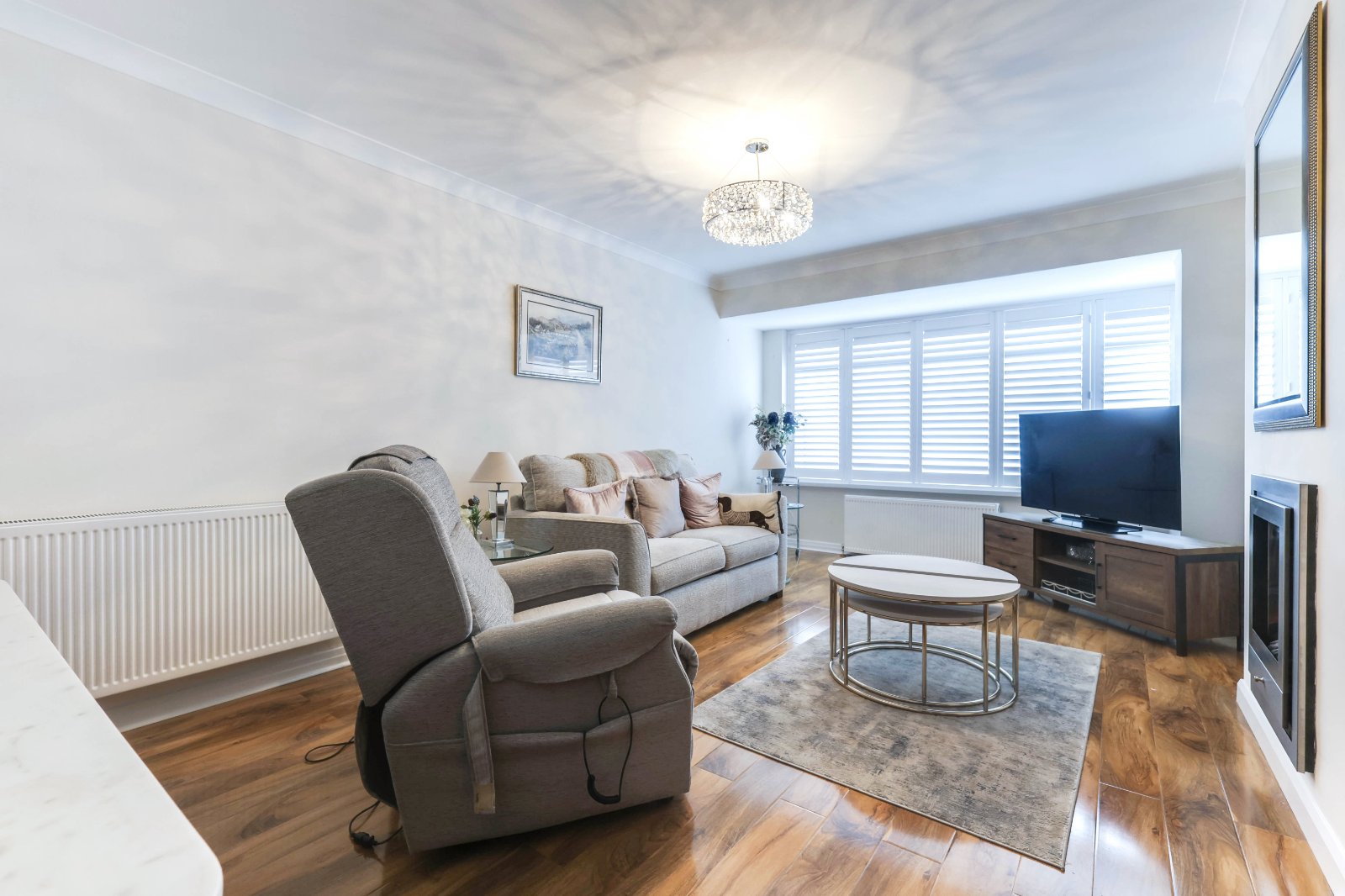 Kirkwood Lane, Cookridge, Leeds, West Yorkshire, LS16 - Hardisty