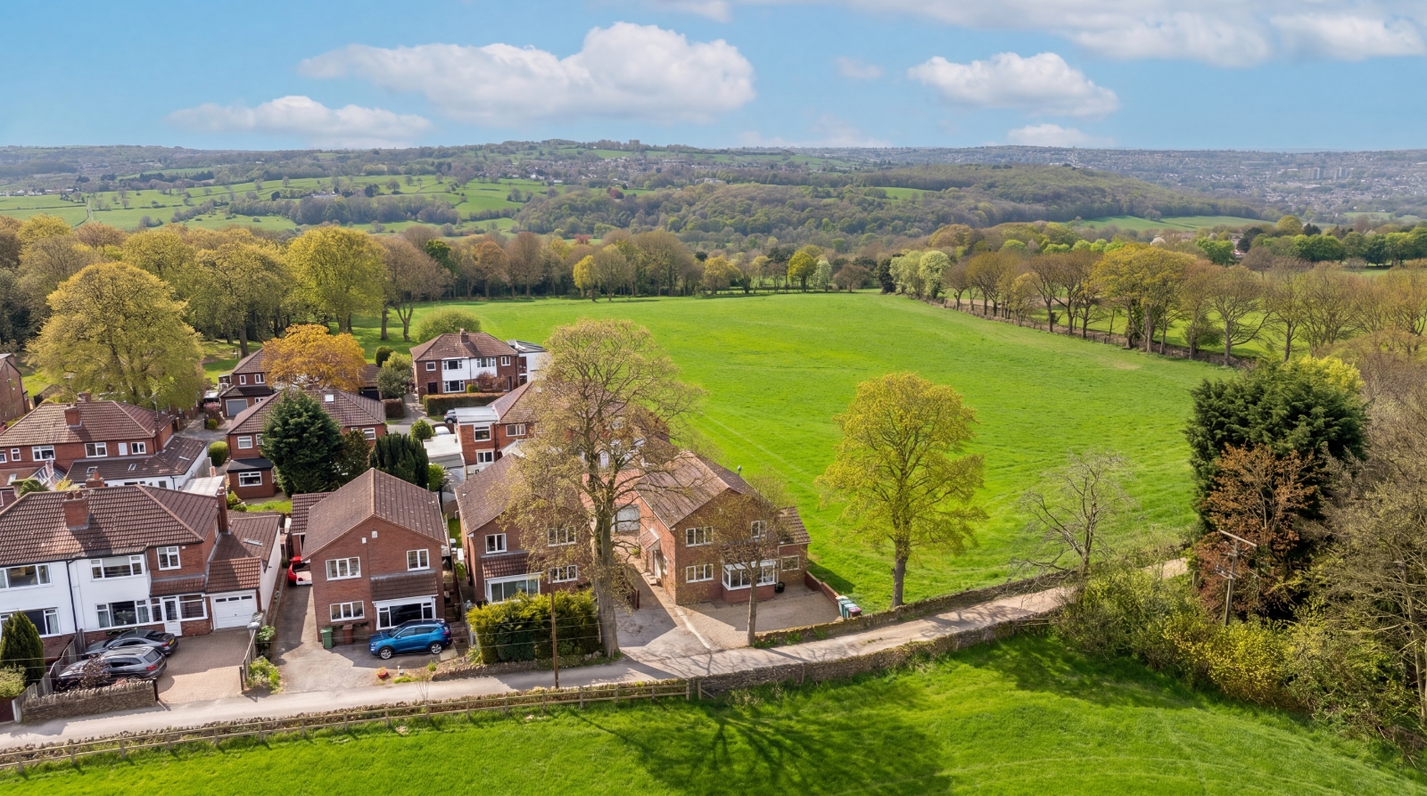 New York Lane, Rawdon, Leeds, LS19