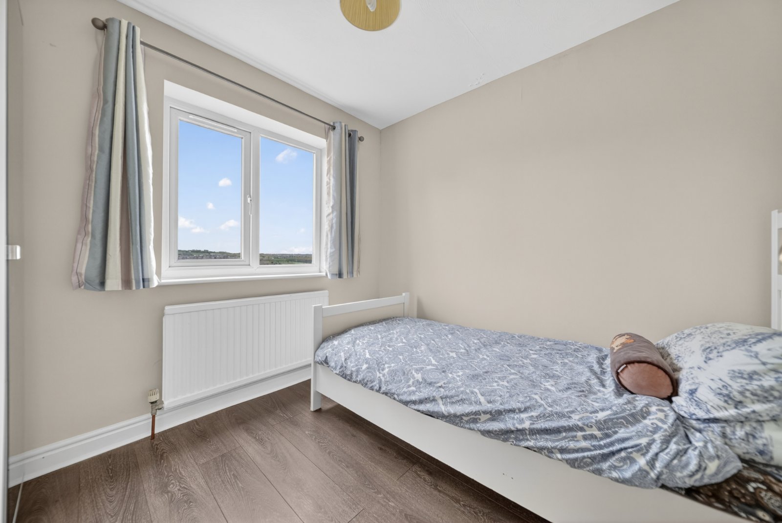 New York Lane, Rawdon, Leeds, LS19