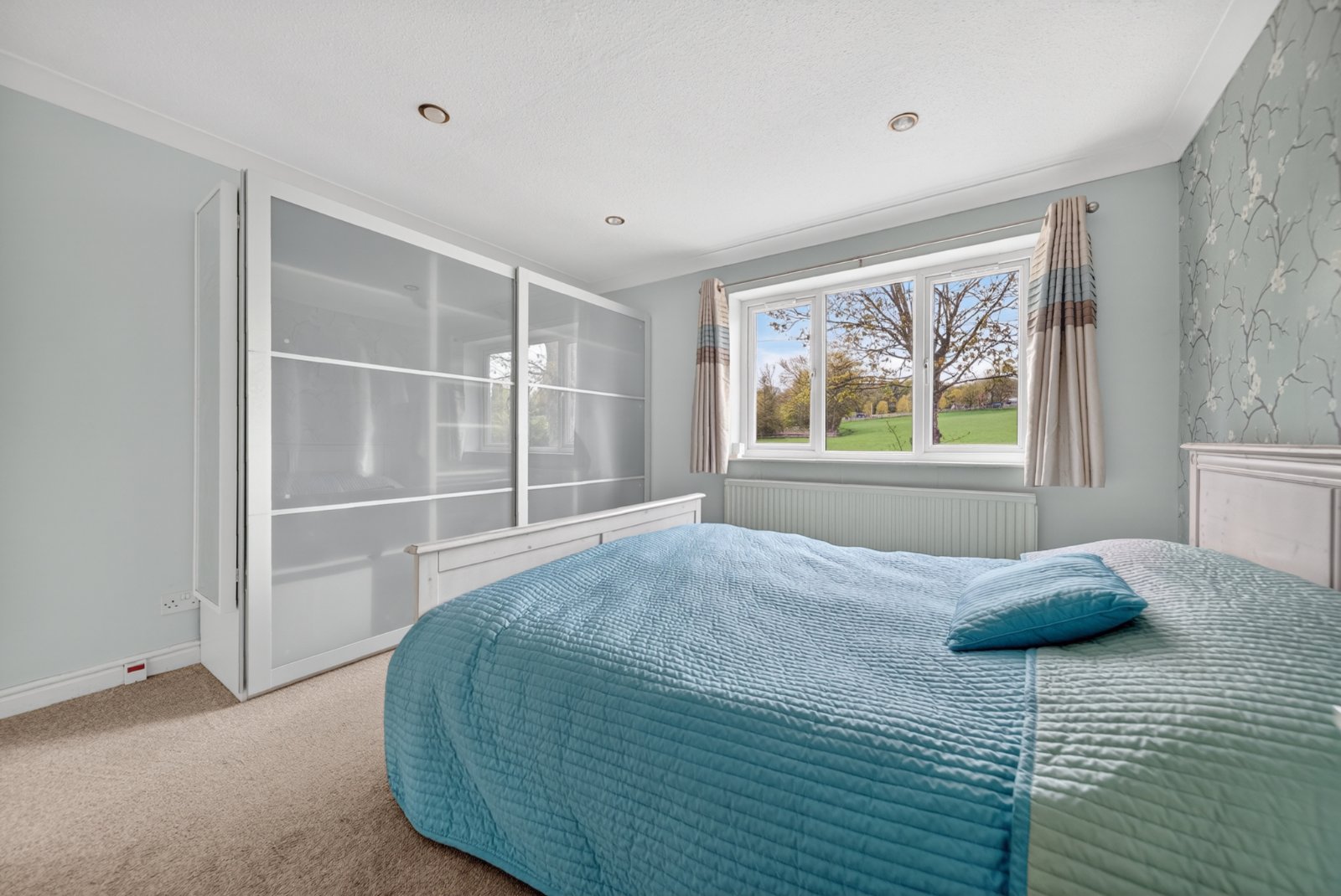 New York Lane, Rawdon, Leeds, LS19