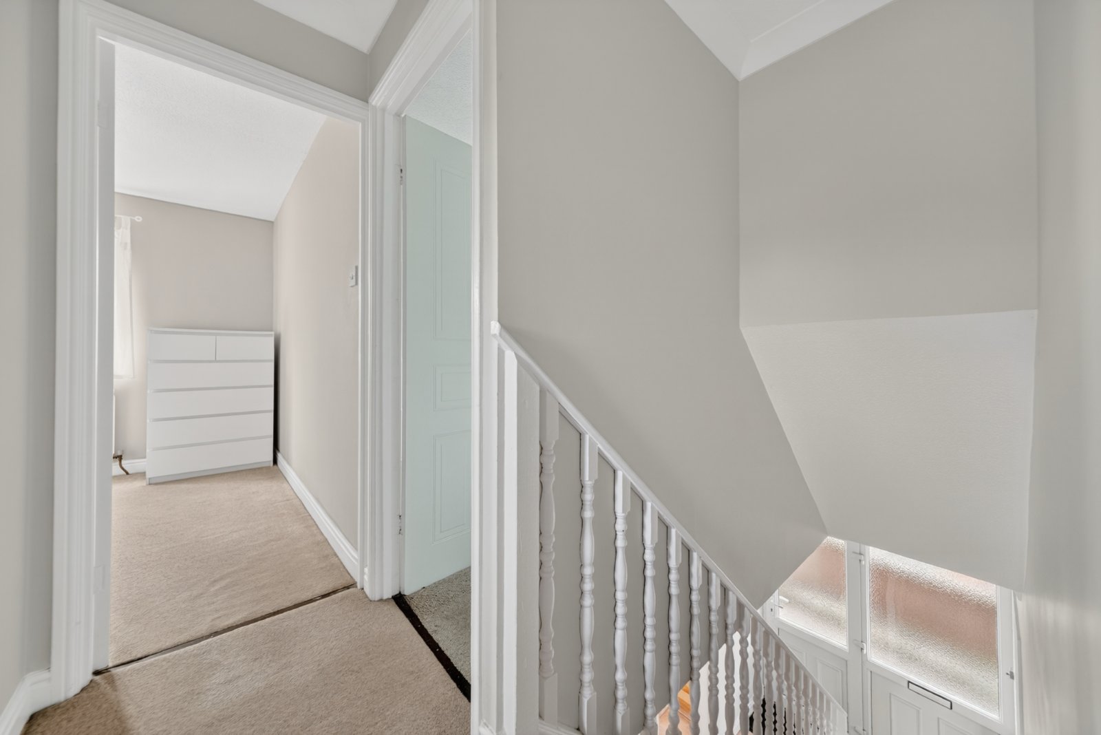 New York Lane, Rawdon, Leeds, LS19