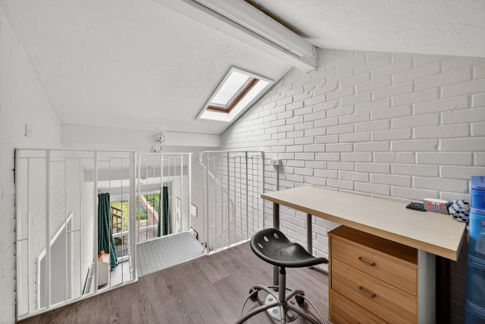 New York Lane, Rawdon, Leeds, LS19