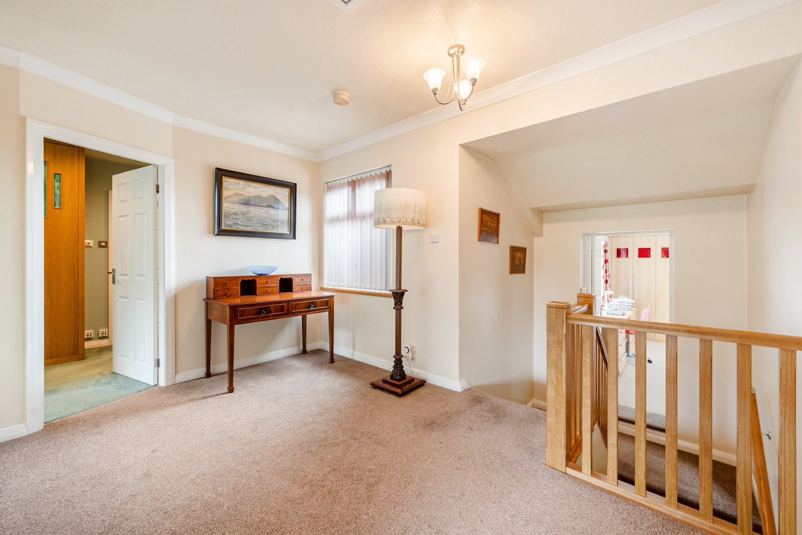 Foxholes Crescent, Calverley, Pudsey, Leeds, LS28