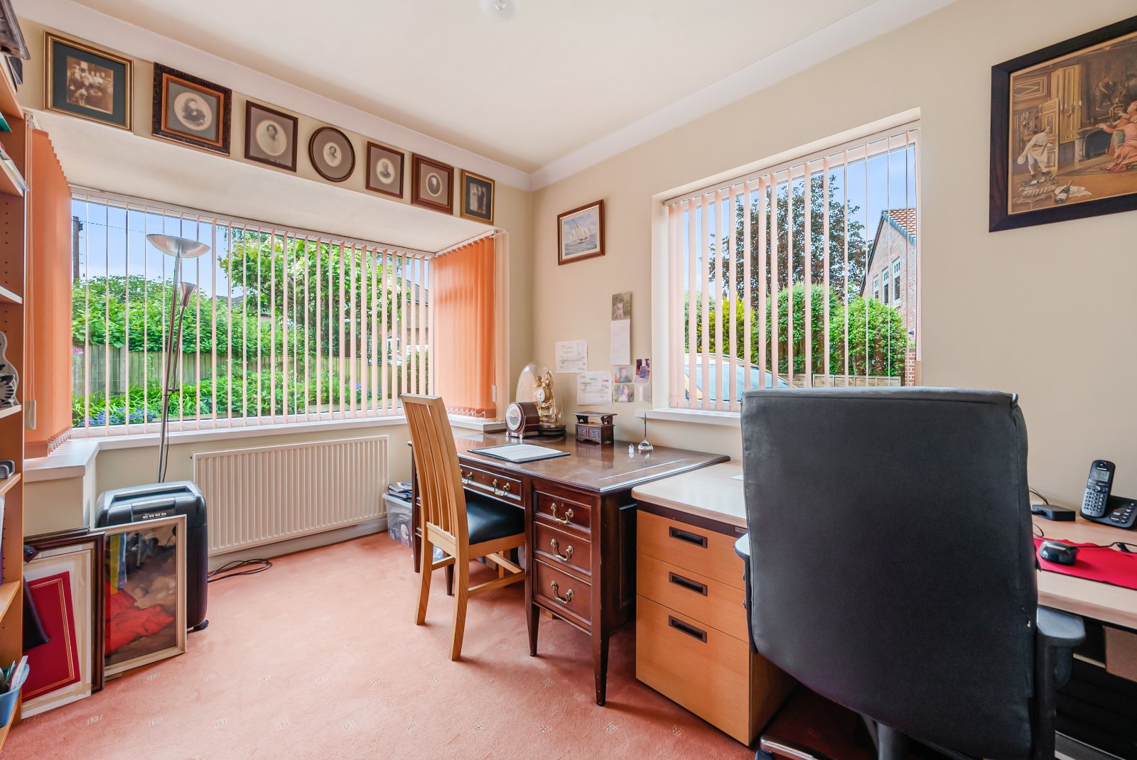 Foxholes Crescent, Calverley, Pudsey, Leeds, LS28