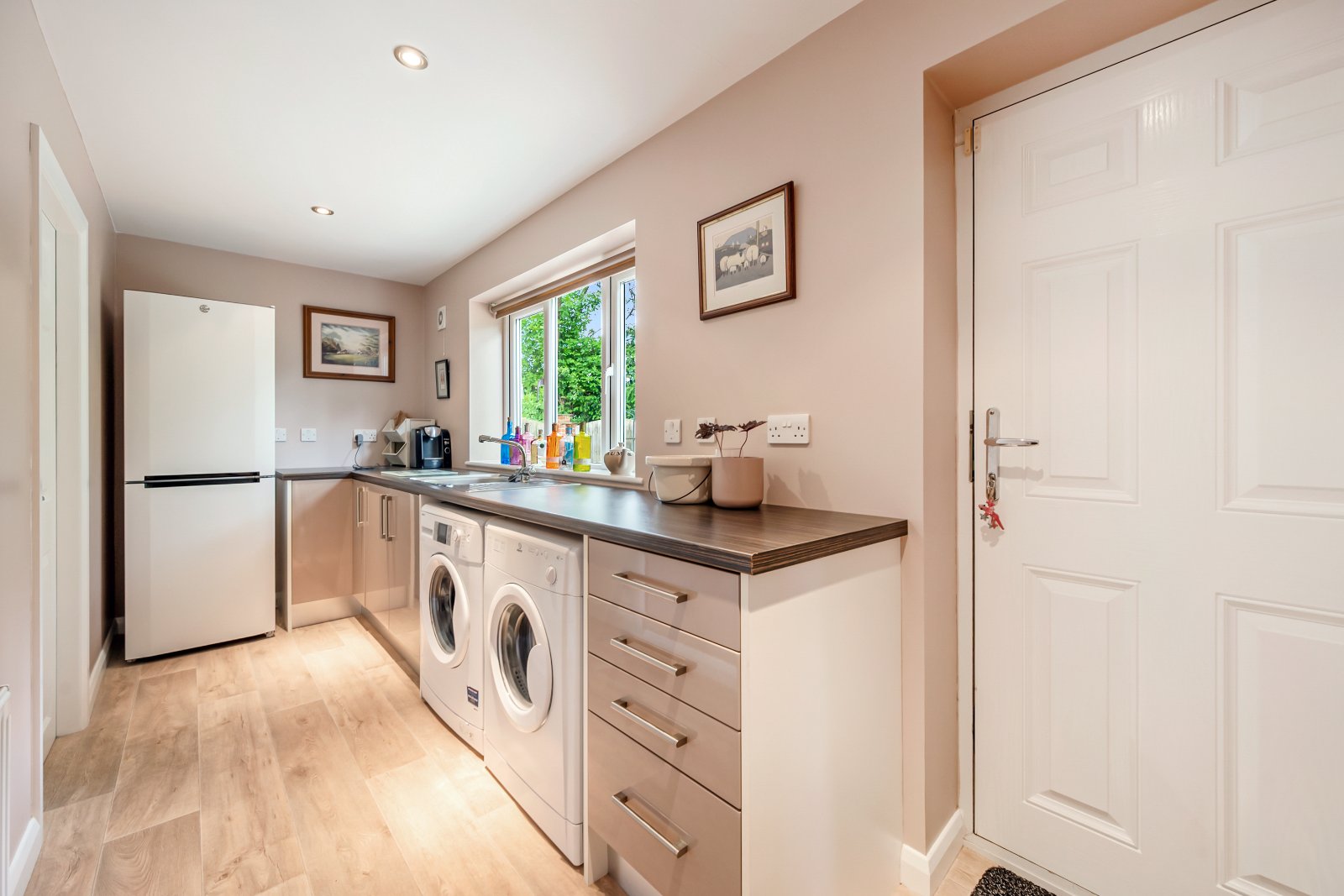 Foxholes Crescent, Calverley, Pudsey, Leeds, LS28