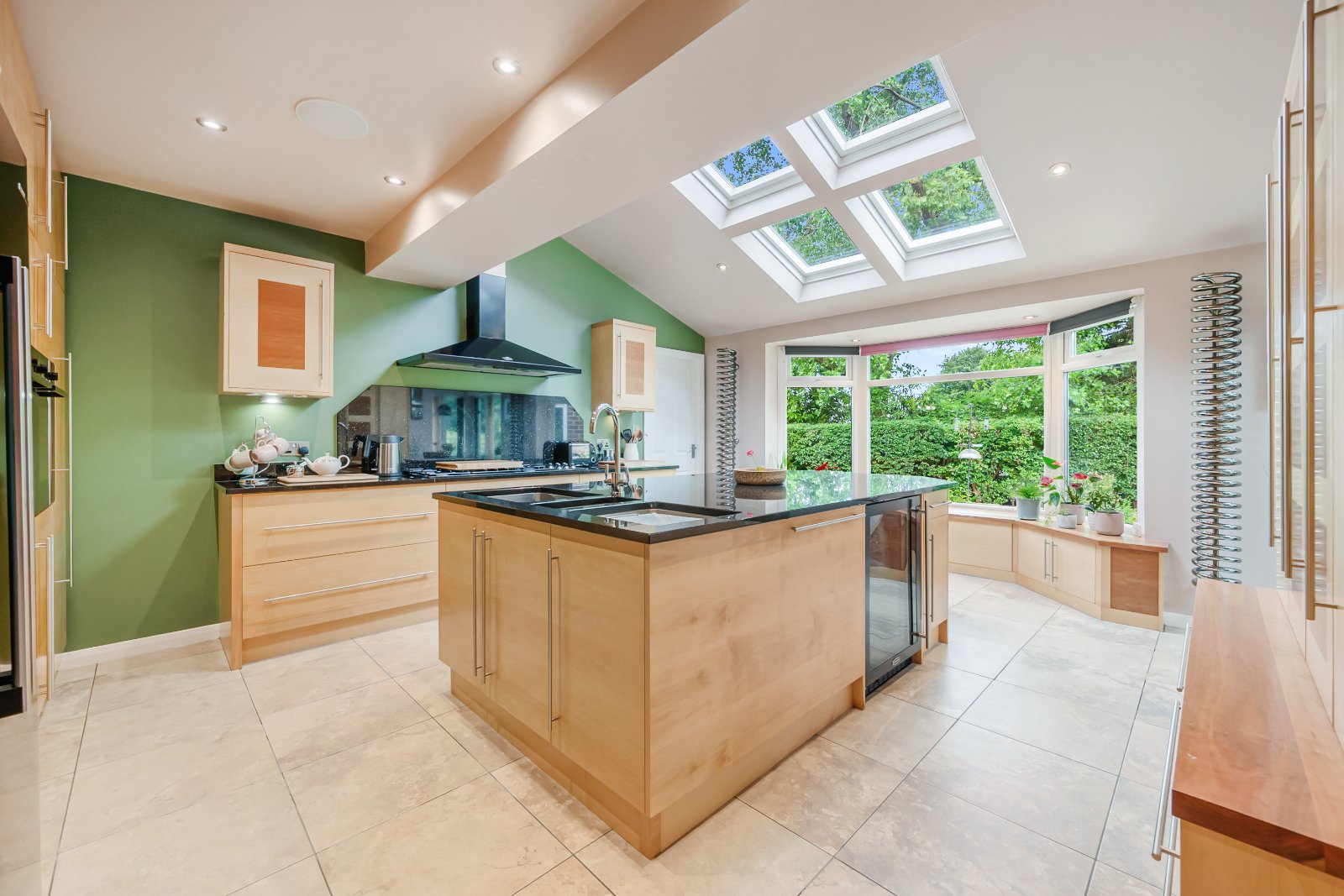 Foxholes Crescent, Calverley, Pudsey, Leeds, LS28