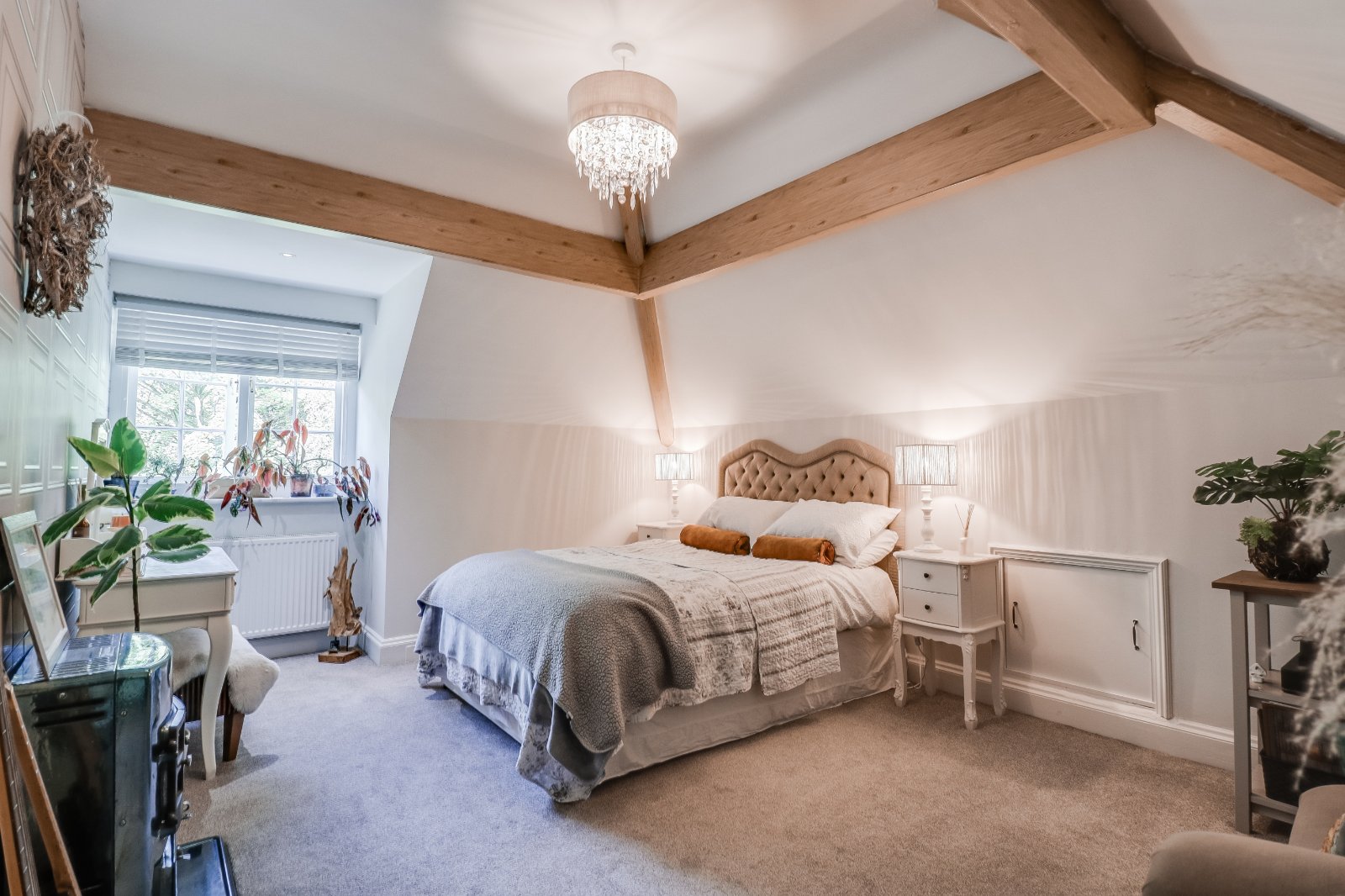 St. Helens Lane, Adel, Leeds, West Yorkshire, LS16