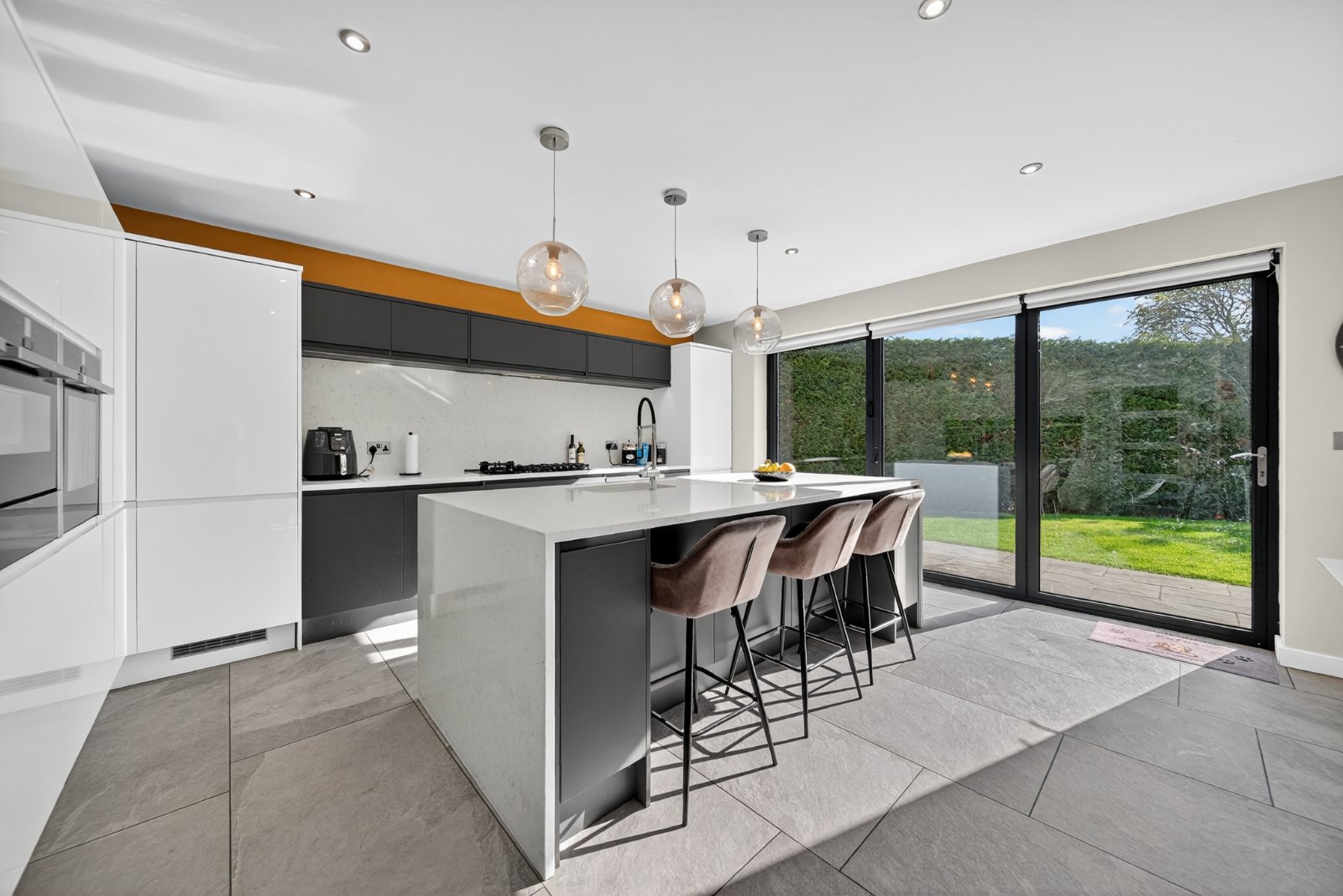 Southway, Horsforth, Leeds, West Yorkshire, LS18