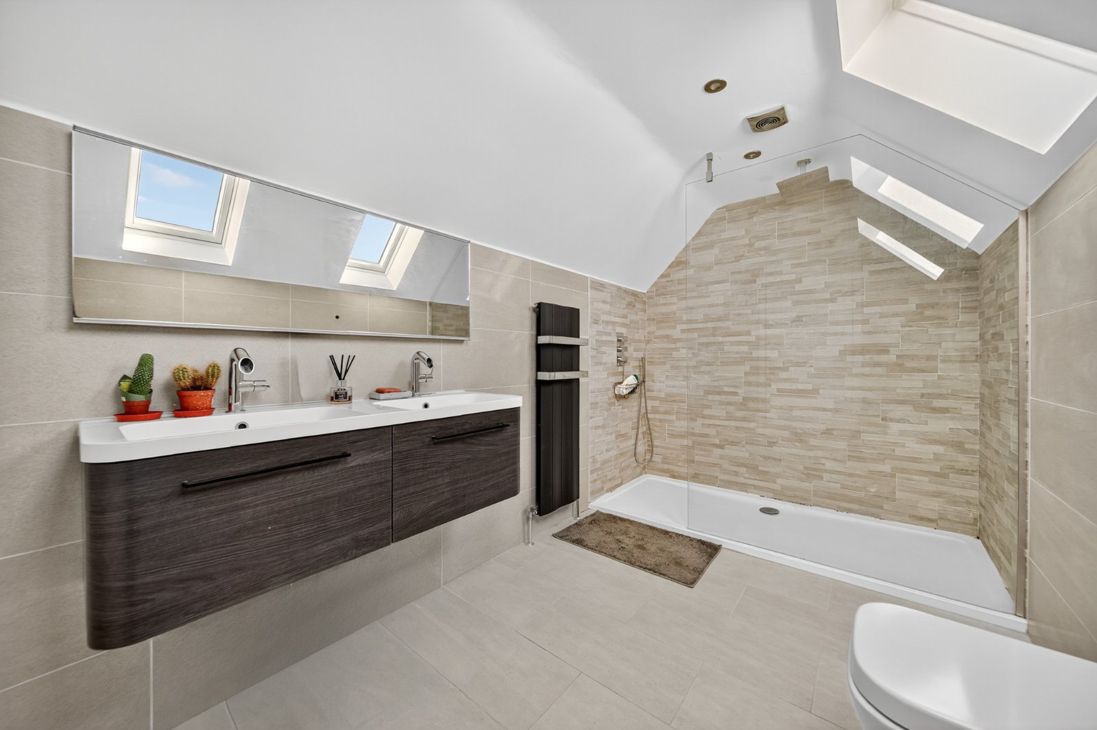 Southway, Horsforth, Leeds, West Yorkshire, LS18