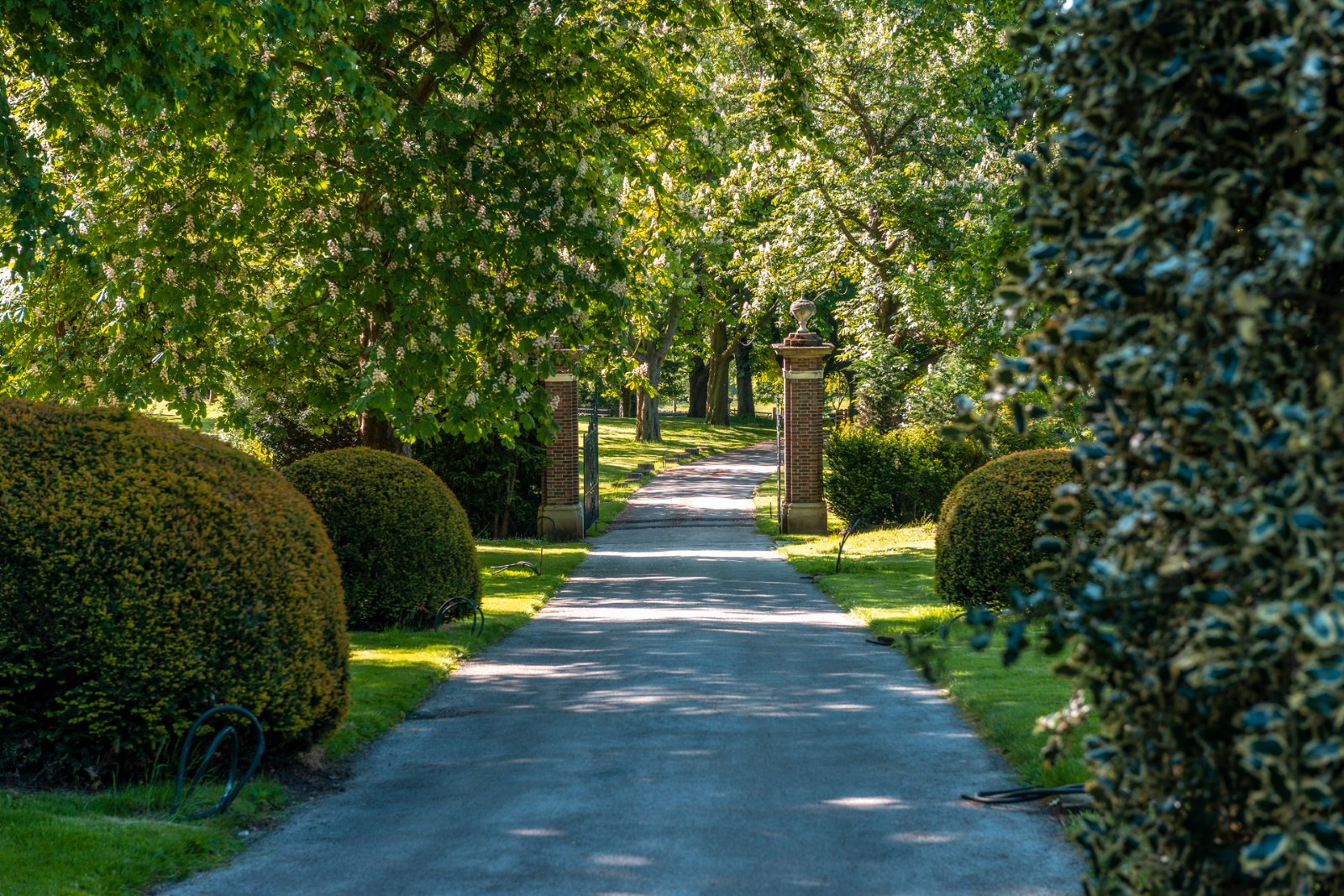 Woodlands Drive, Rawdon, Leeds, West Yorkshire, LS19