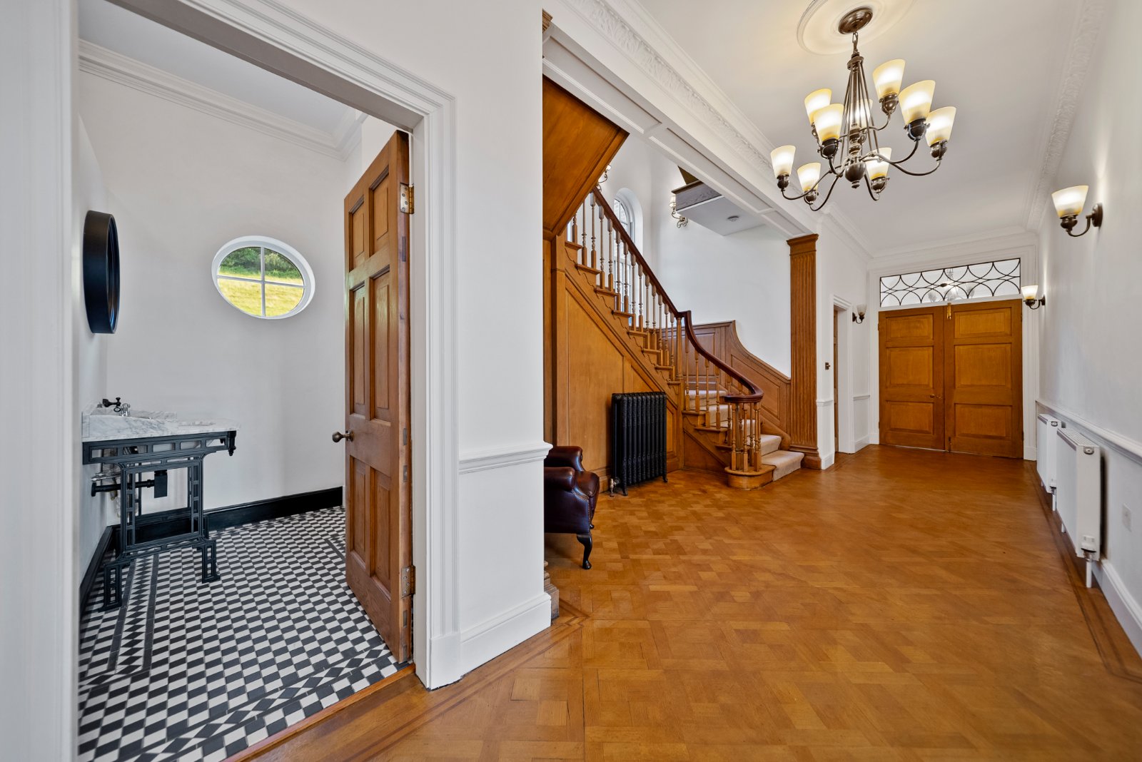 Woodlands Drive, Rawdon, Leeds, West Yorkshire, LS19