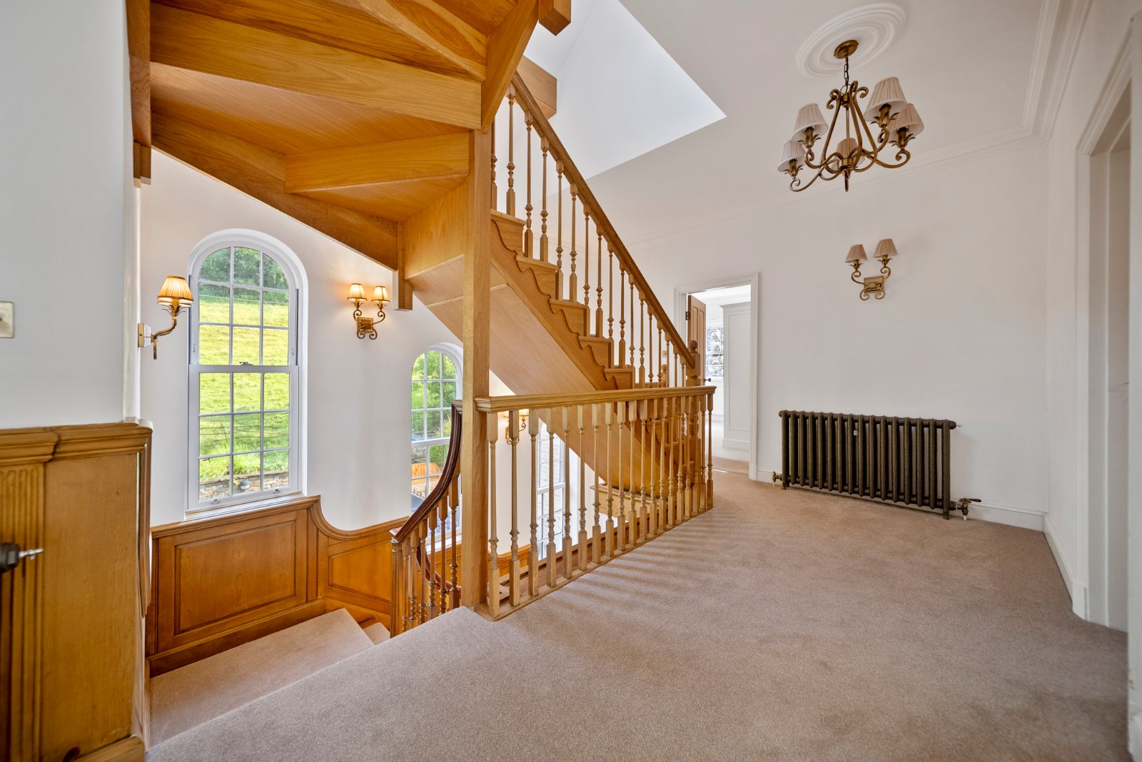 Woodlands Drive, Rawdon, Leeds, West Yorkshire, LS19