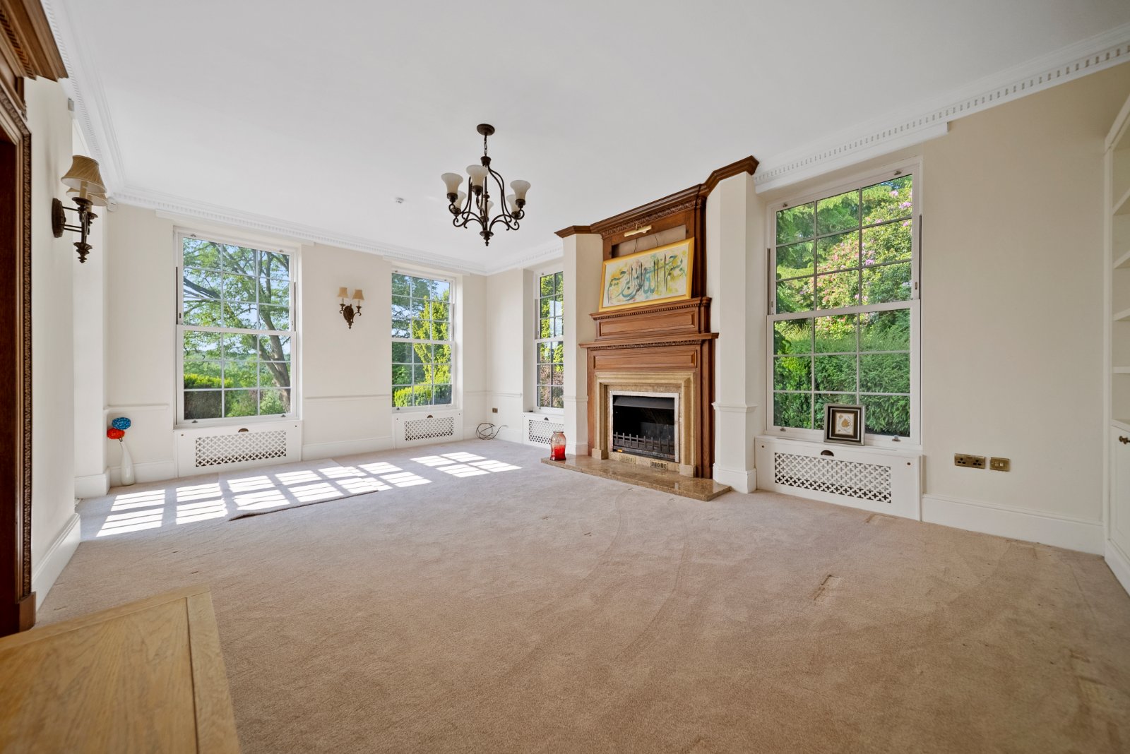 Woodlands Drive, Rawdon, Leeds, West Yorkshire, LS19