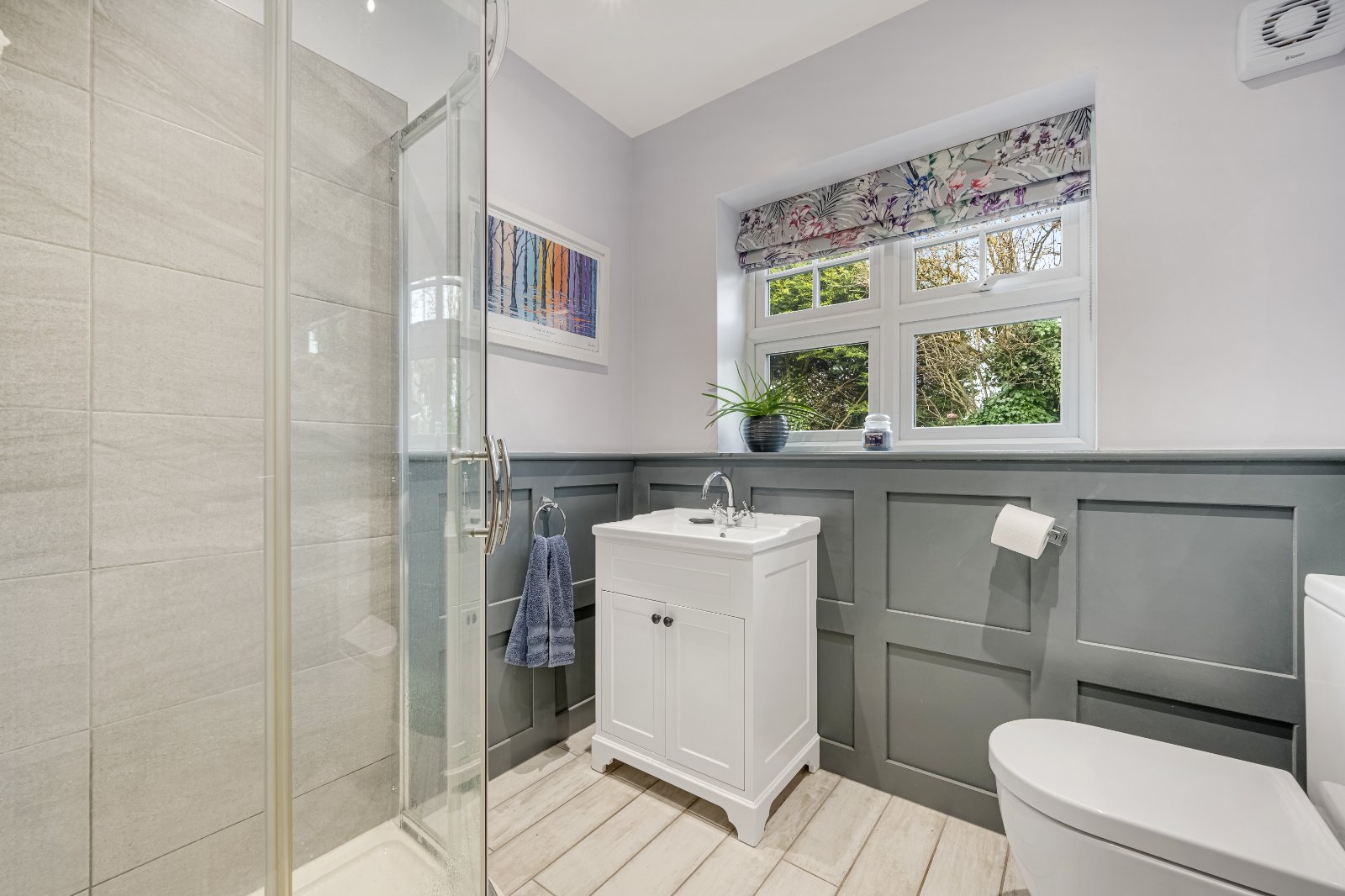 Foxholes Crescent, Calverley, Pudsey, West Yorkshire, LS28