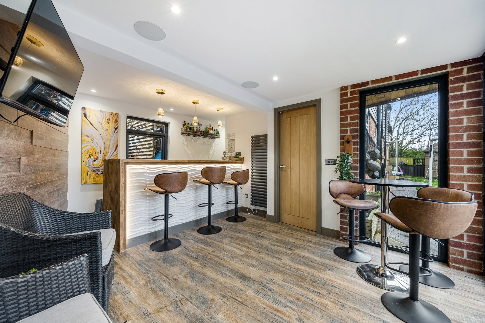 Foxholes Crescent, Calverley, Pudsey, West Yorkshire, LS28