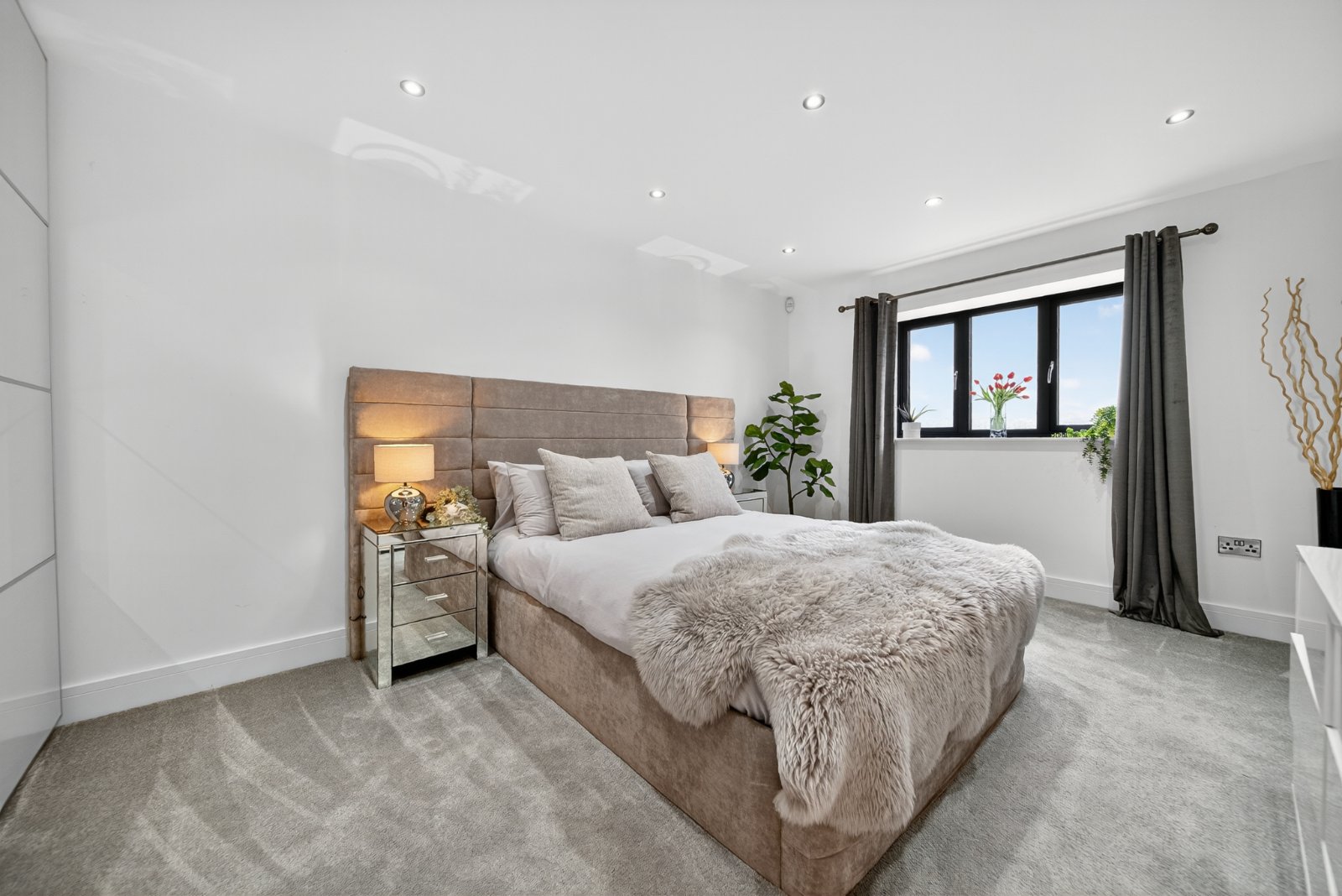 Carlton Lane, Guiseley, Leeds, West Yorkshire, LS20