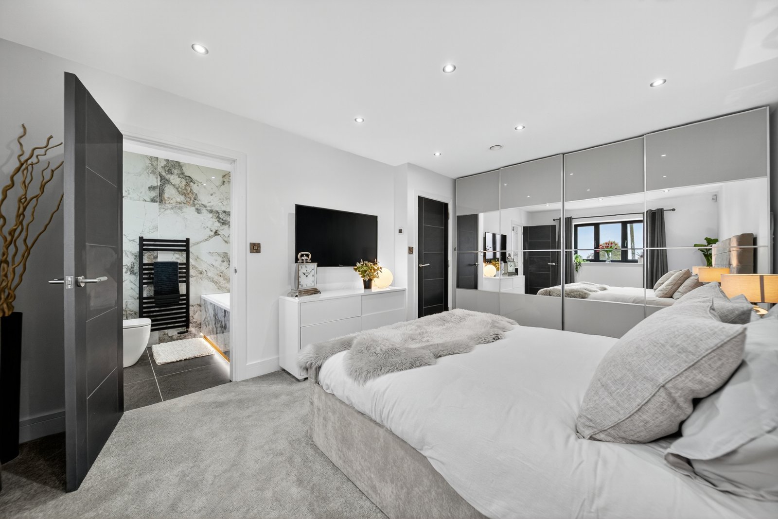 Carlton Lane, Guiseley, Leeds, West Yorkshire, LS20