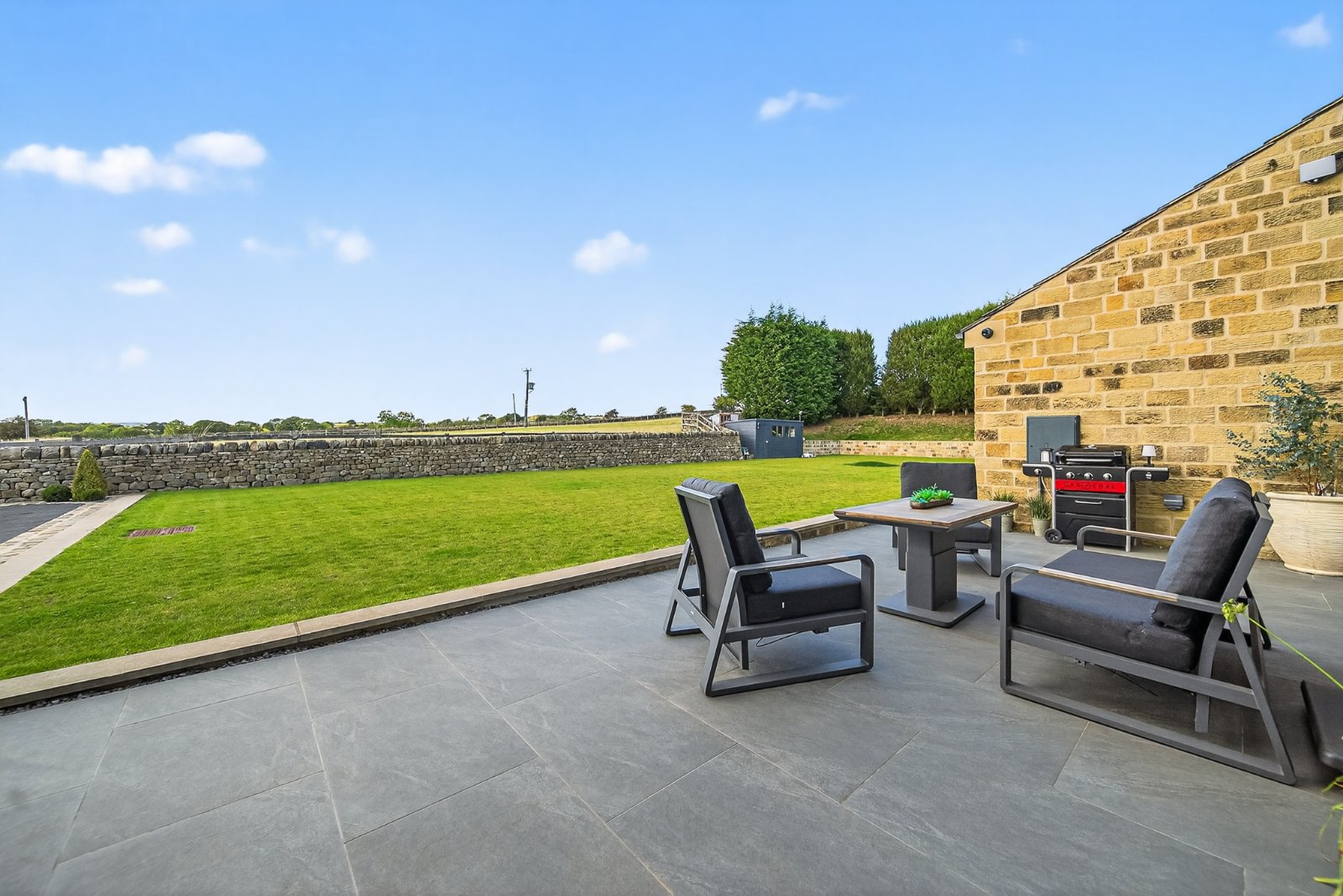 Carlton Lane, Guiseley, Leeds, West Yorkshire, LS20