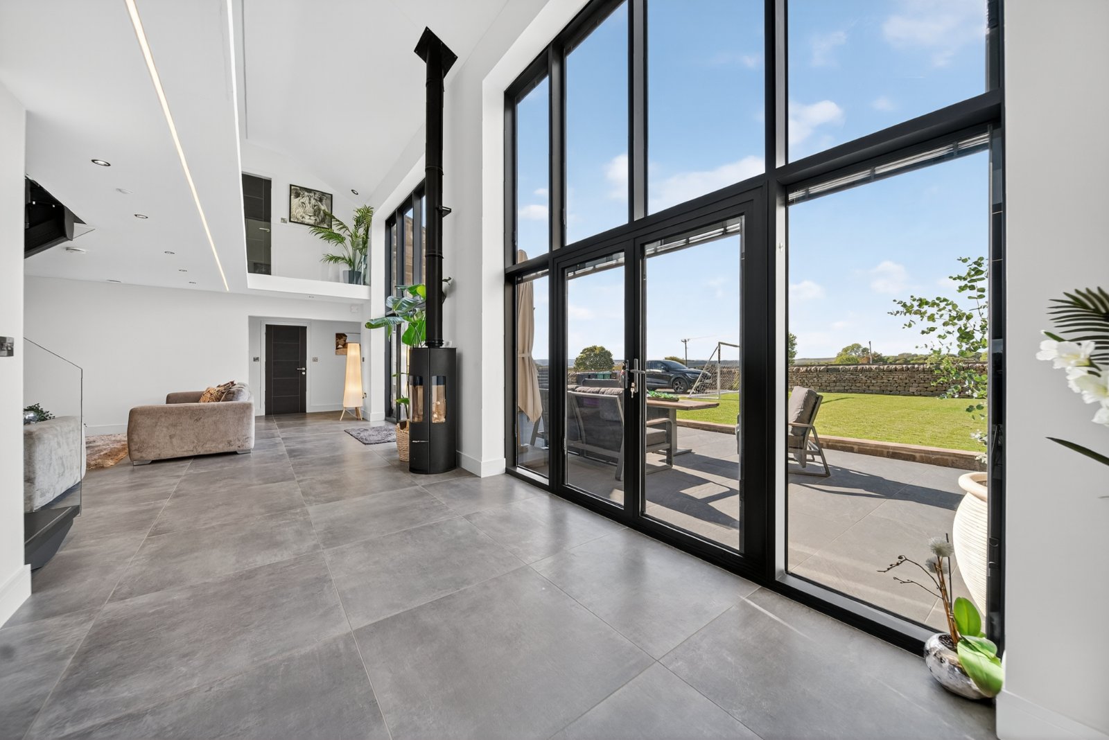 Carlton Lane, Guiseley, Leeds, West Yorkshire, LS20