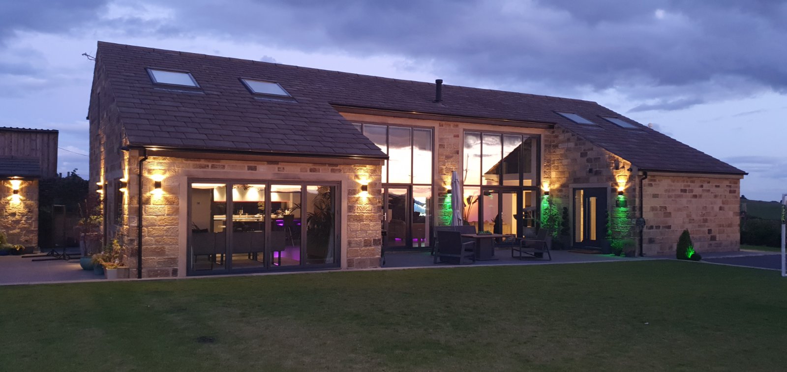 Carlton Lane, Guiseley, Leeds, West Yorkshire, LS20