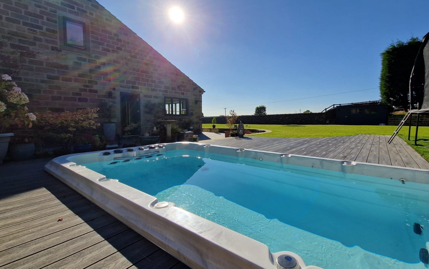 Carlton Lane, Guiseley, Leeds, West Yorkshire, LS20