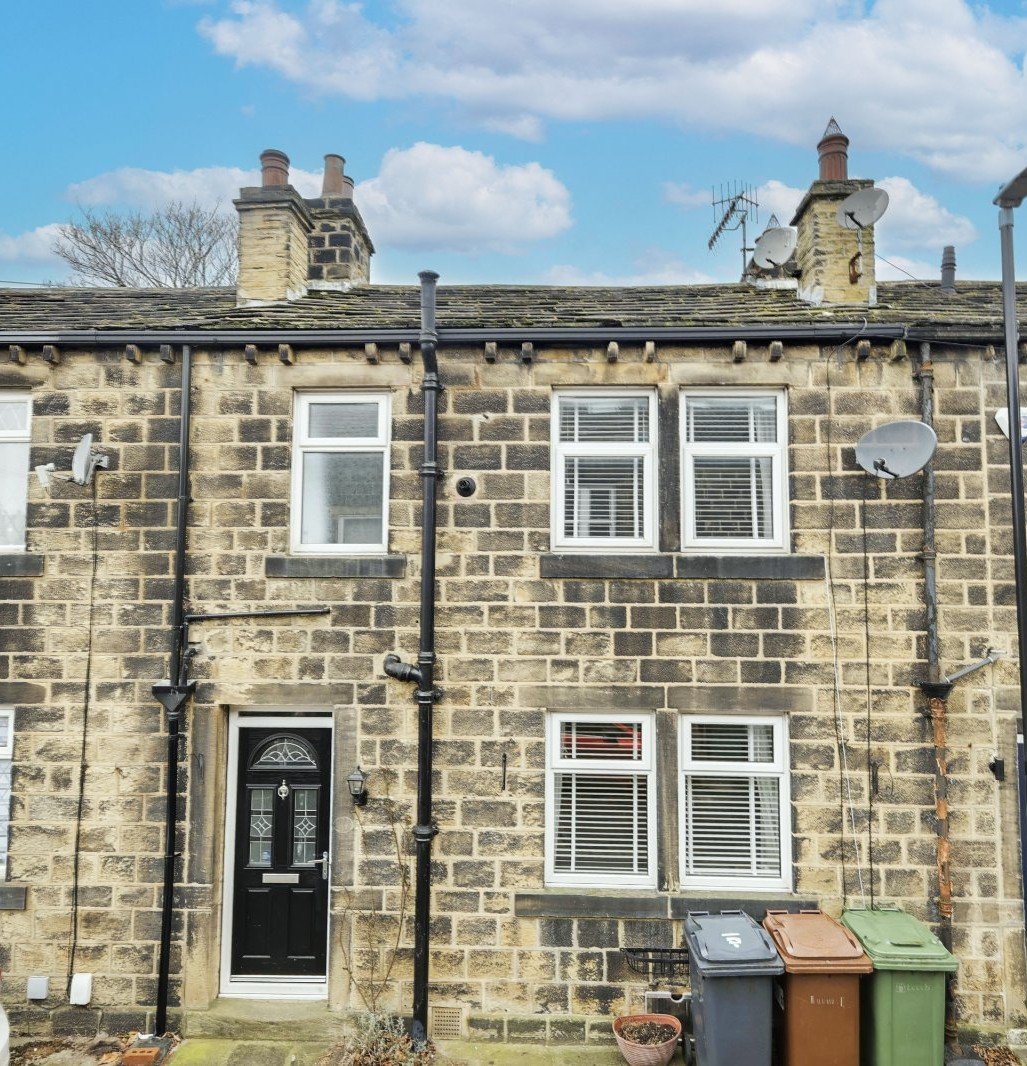Lydgate Street, Calverley, Pudsey, West Yorkshire, LS28 - Hardisty