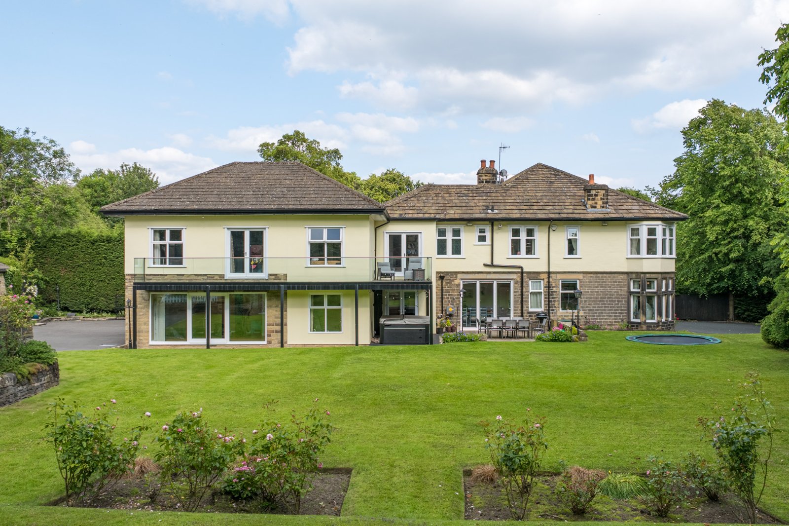 Leeds Road, Idle, Bradford, West Yorkshire, BD10