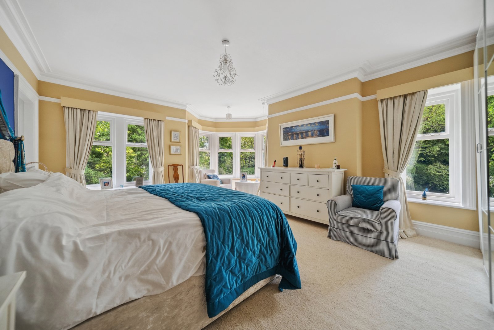 Leeds Road, Idle, Bradford, West Yorkshire, BD10