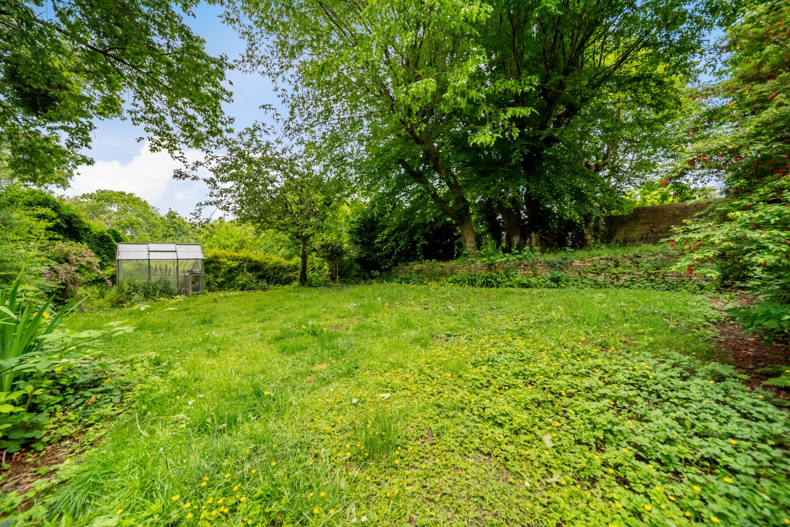 Town Gate, Calverley, Pudsey, West Yorkshire, LS28