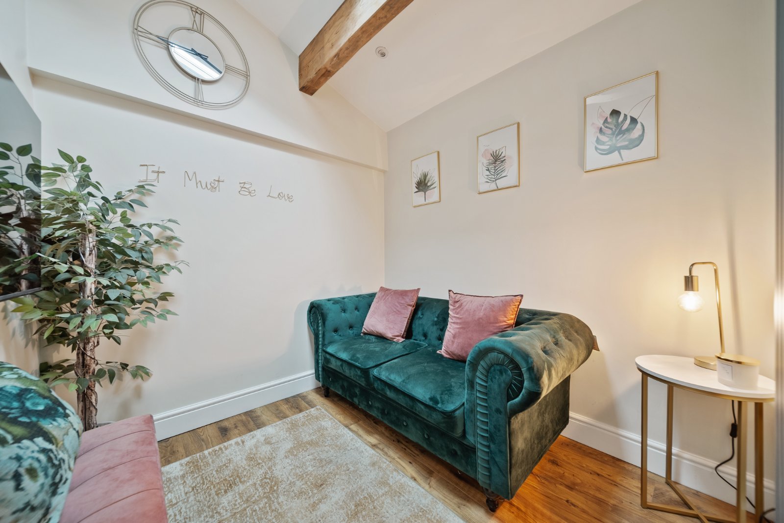 Woodhall Hills, Calverley, Pudsey, West Yorkshire, LS28