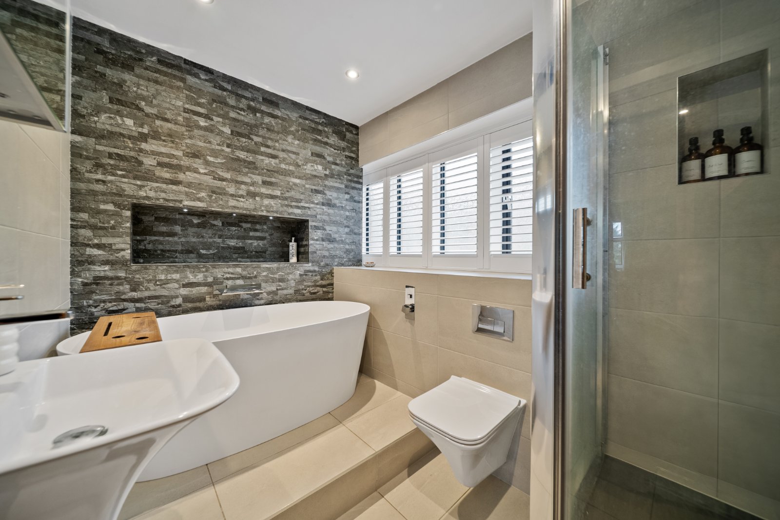 Woodhall Hills, Calverley, Pudsey, West Yorkshire, LS28