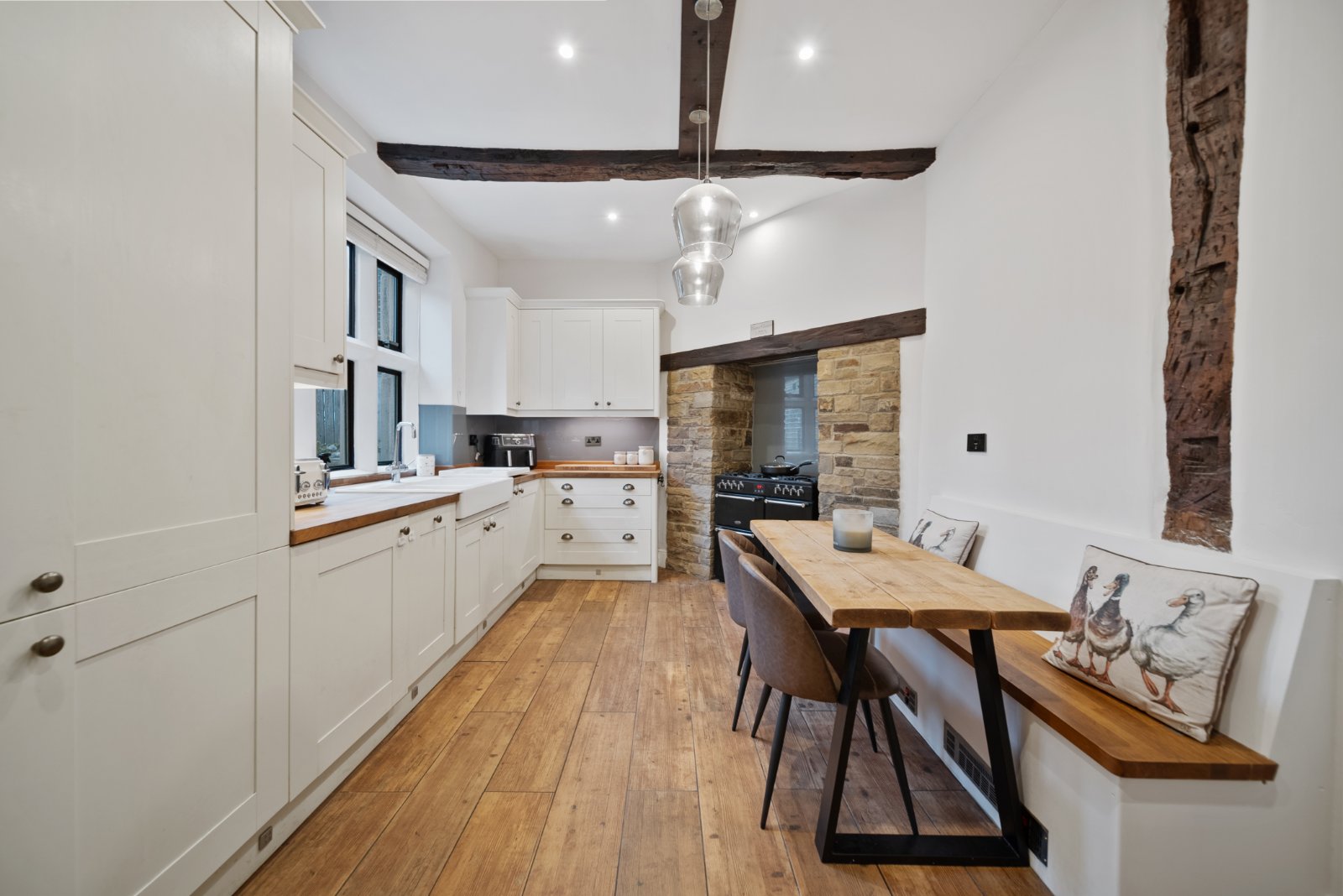 Woodhall Hills, Calverley, Pudsey, West Yorkshire, LS28