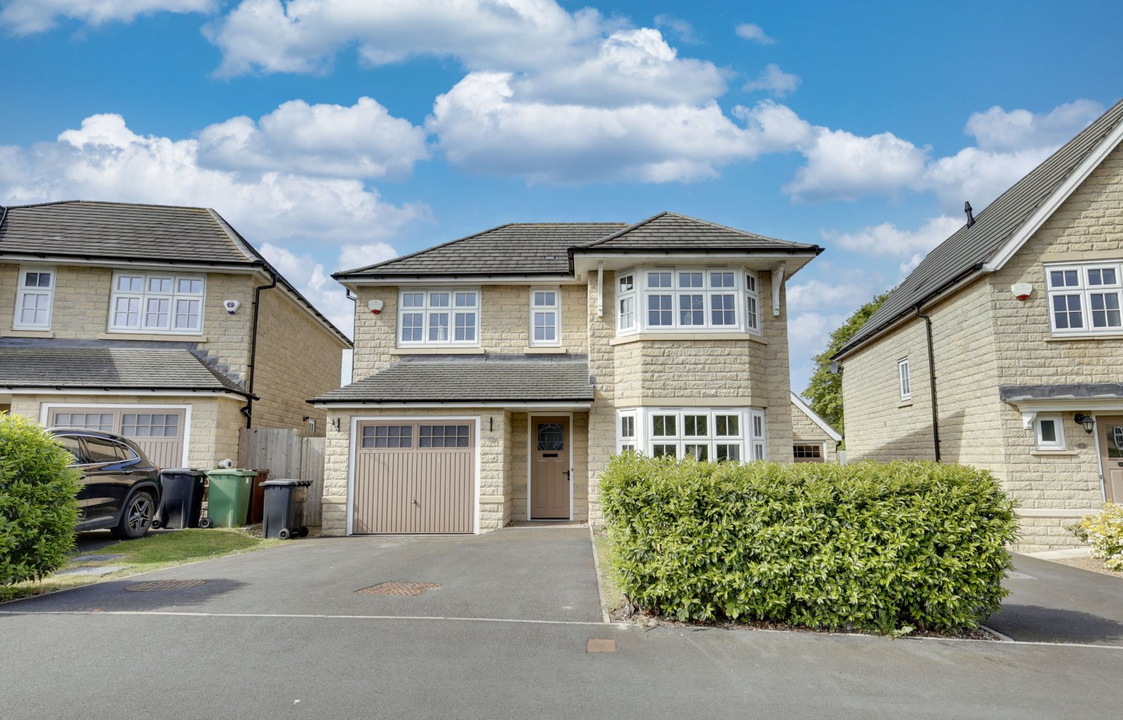 Bletchley Way, Horsforth, Leeds, West Yorkshire, LS18