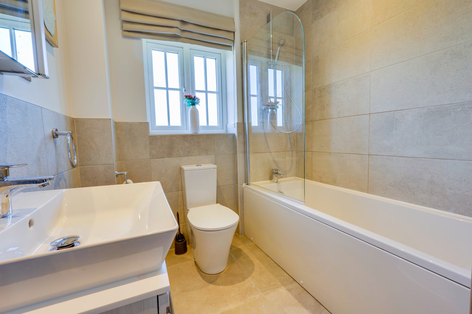Bletchley Way, Horsforth, Leeds, West Yorkshire, LS18