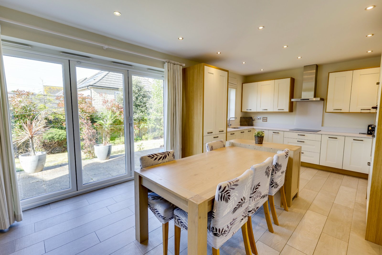 Bletchley Way, Horsforth, Leeds, West Yorkshire, LS18