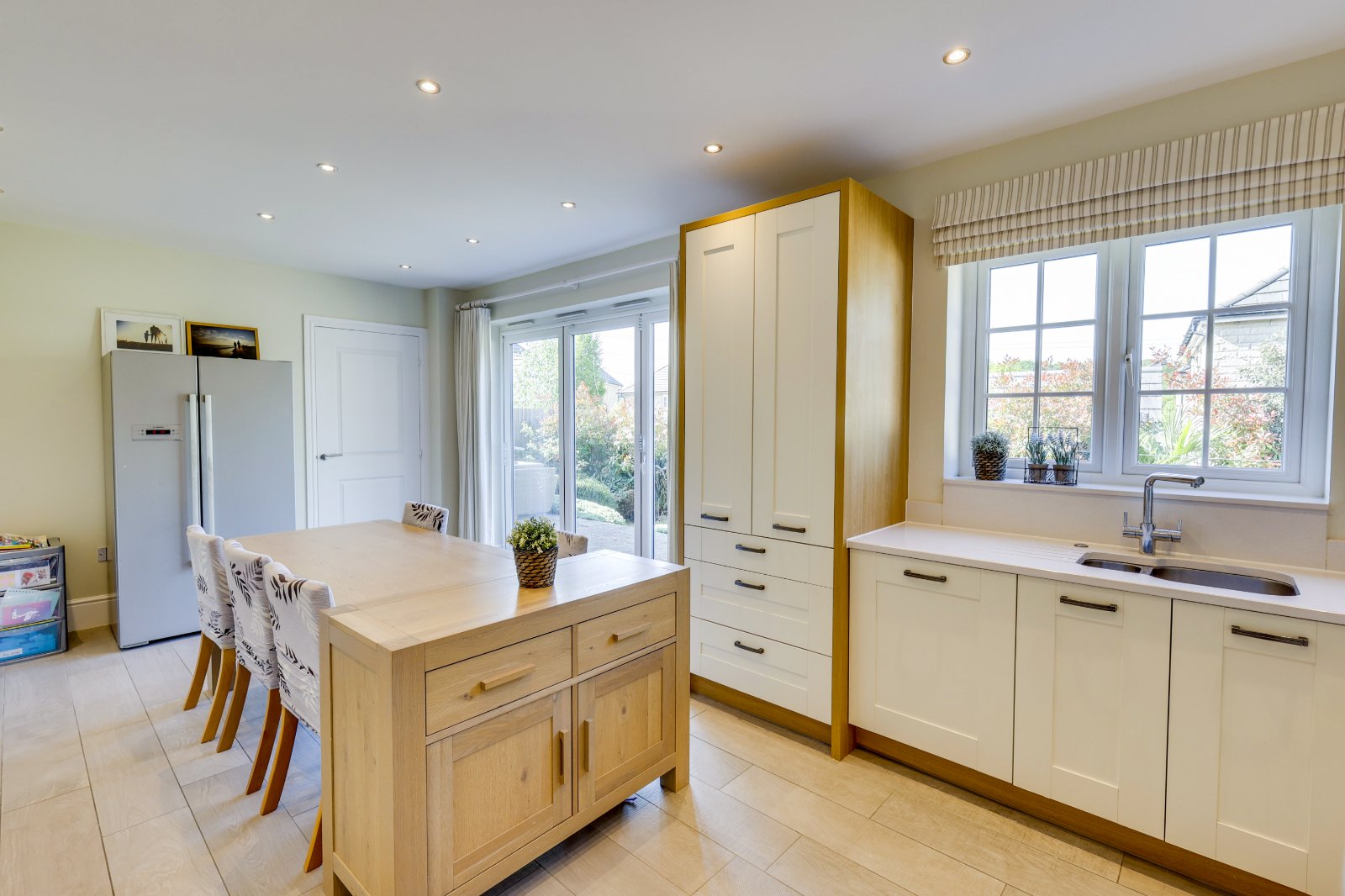 Bletchley Way, Horsforth, Leeds, West Yorkshire, LS18