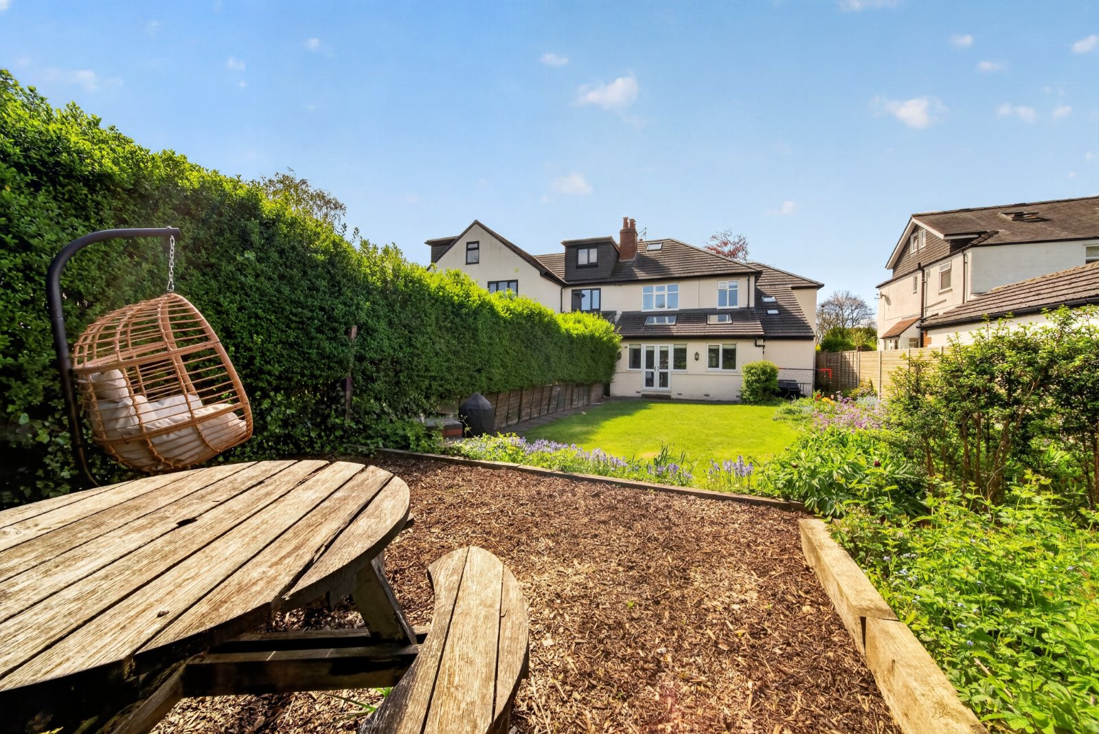 Broadgate Lane, Horsforth, Leeds, West Yorkshire, LS18