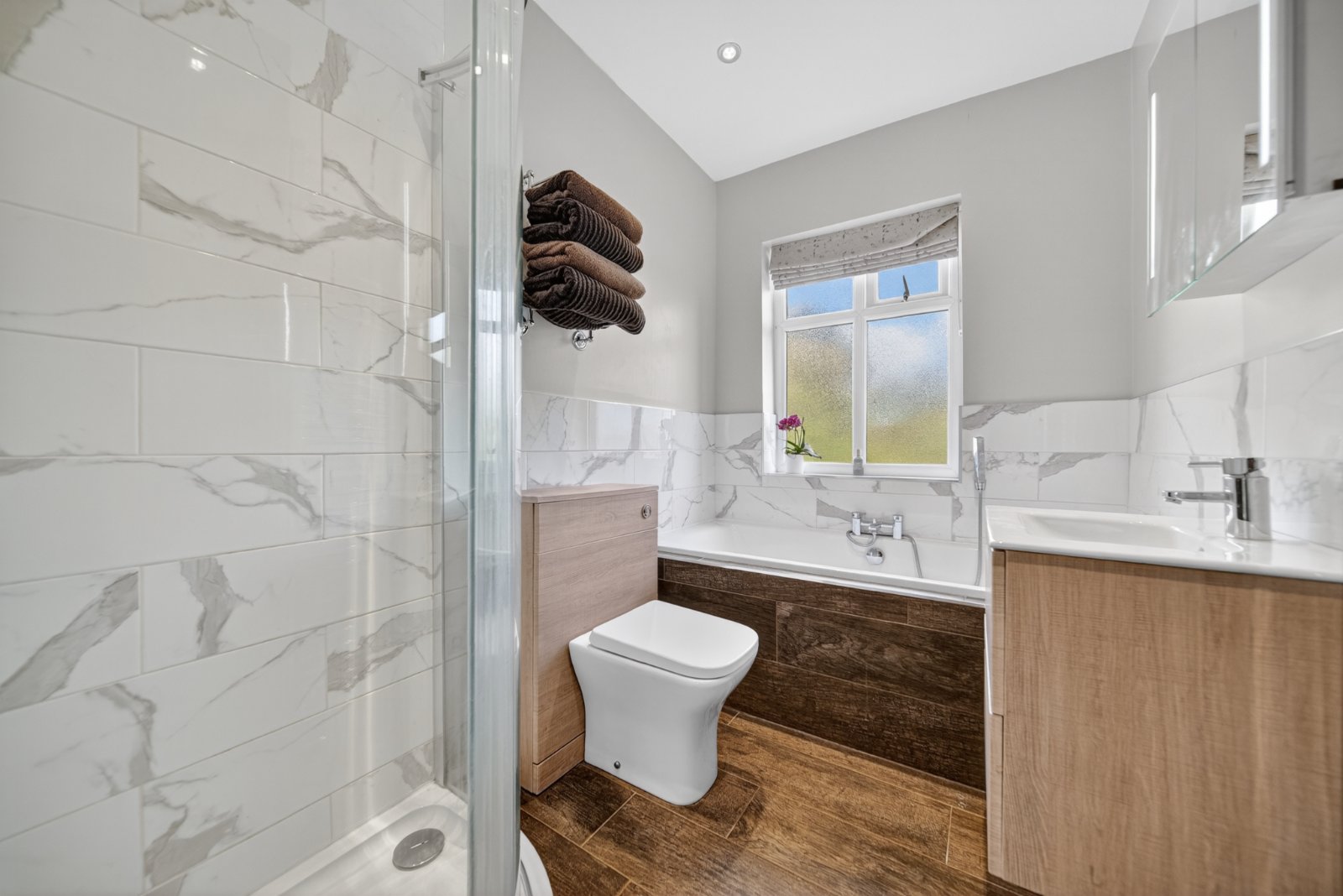 Broadgate Lane, Horsforth, Leeds, West Yorkshire, LS18