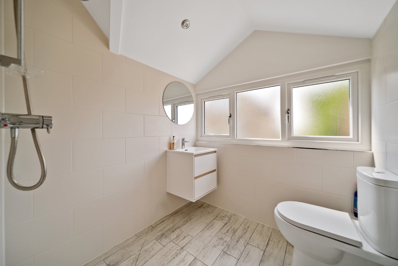 Layton Lane, Rawdon, Leeds, West Yorkshire, LS19