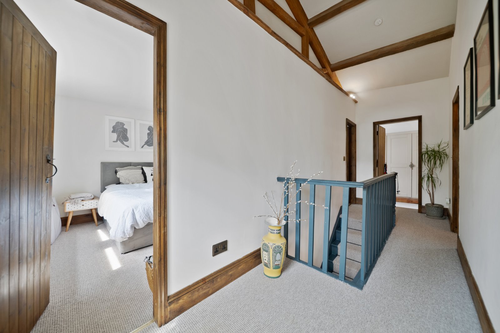 Micklefield Lane, Rawdon, Leeds, West Yorkshire, LS19