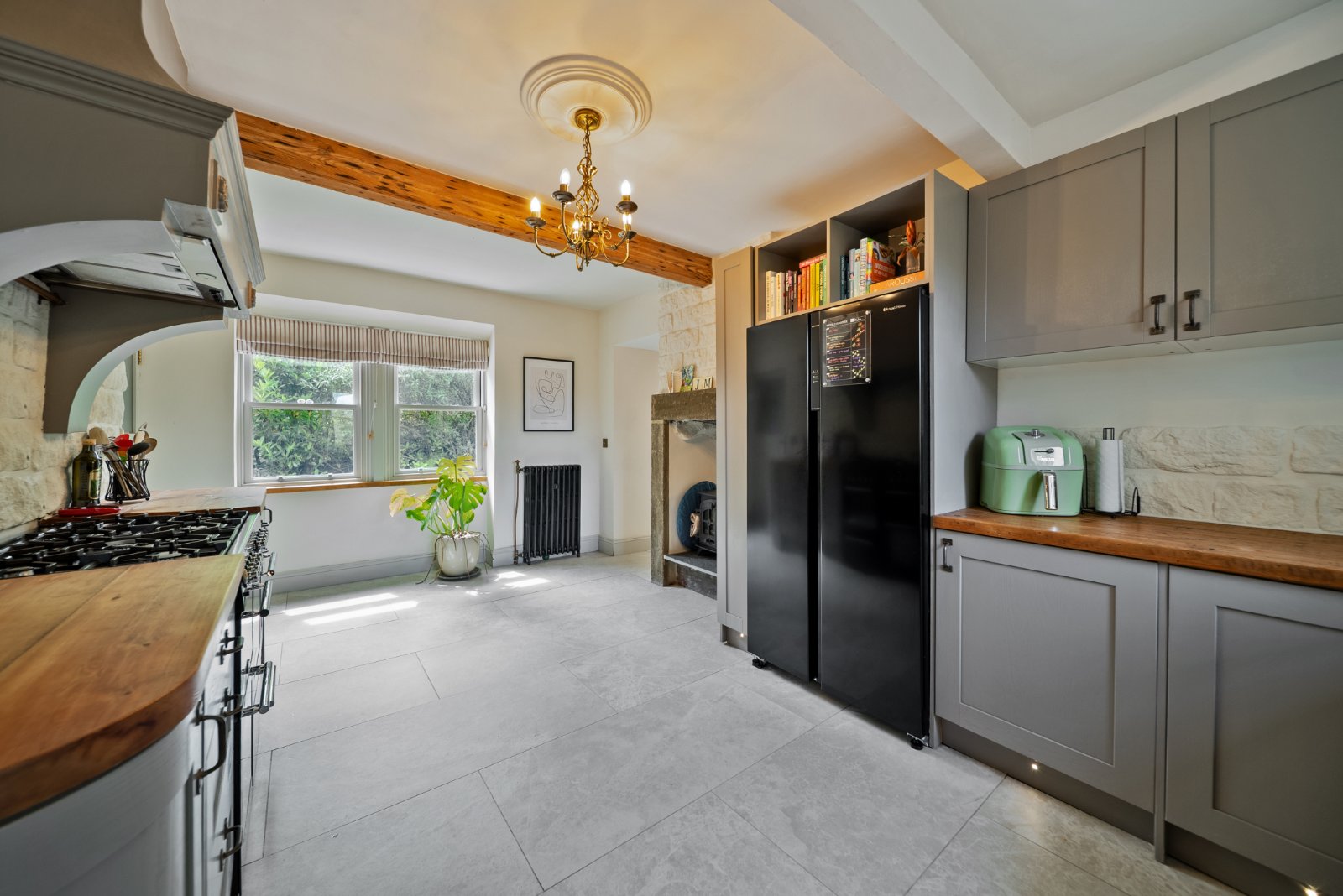 Micklefield Lane, Rawdon, Leeds, West Yorkshire, LS19